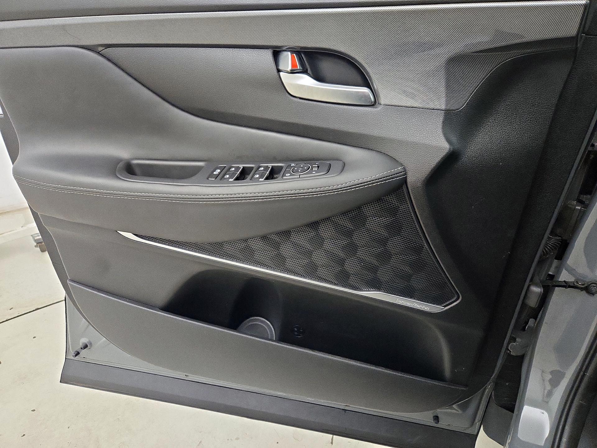 Thumbnail: 2023 Hyundai Santa Fe - 12