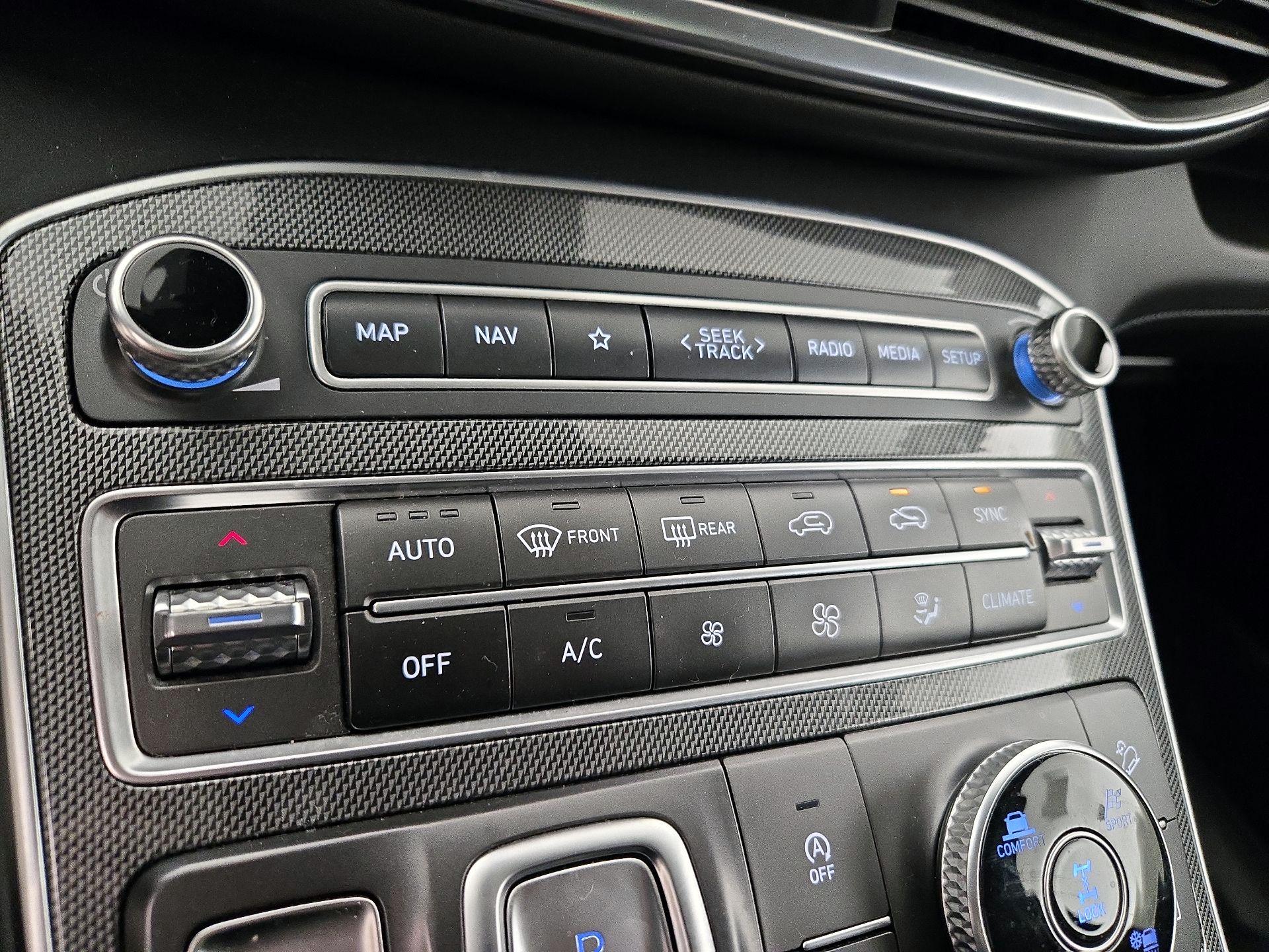 Thumbnail: 2023 Hyundai Santa Fe - 17