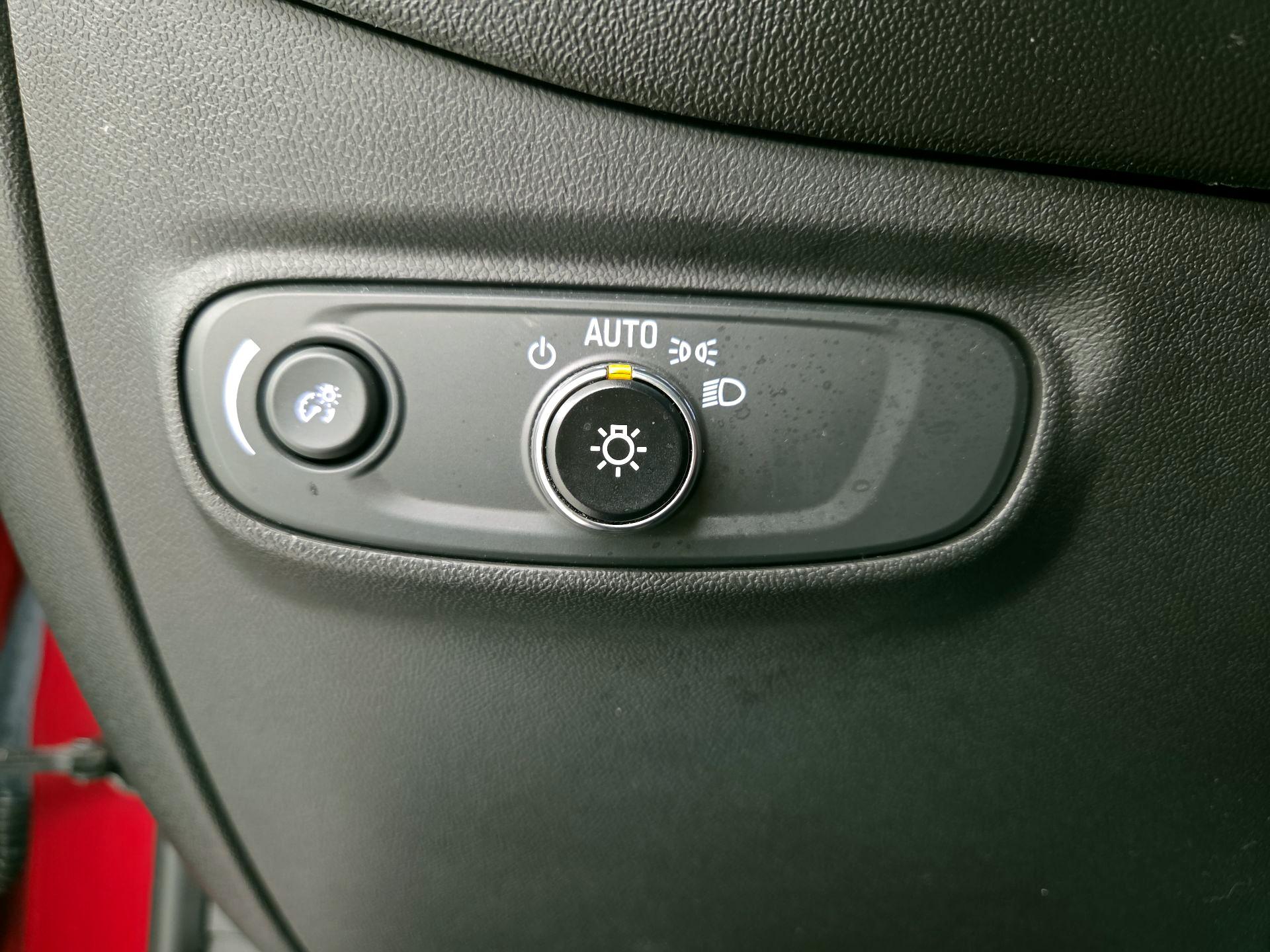 Thumbnail: 2022 Chevrolet Equinox - 13