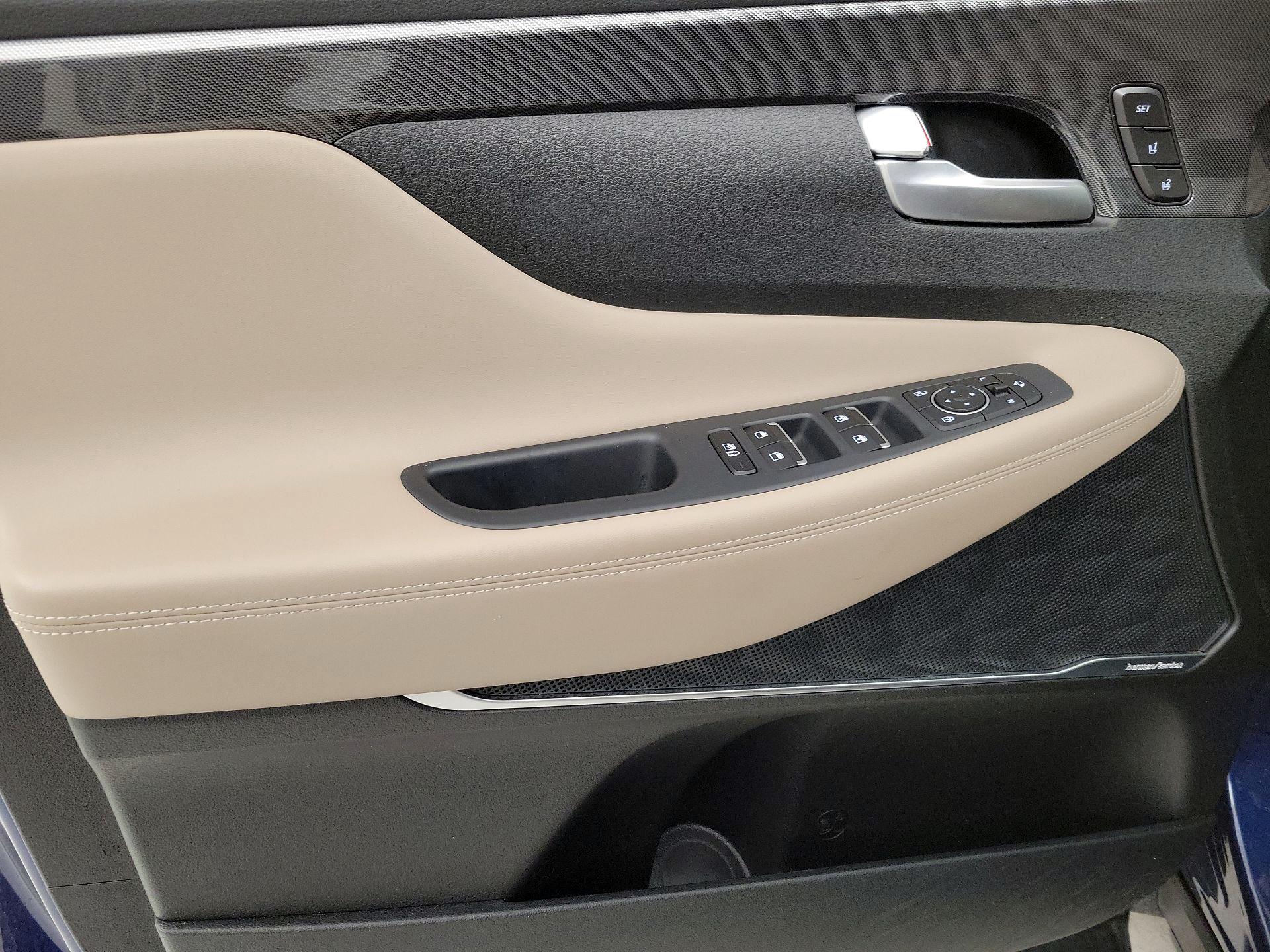 Thumbnail: 2023 Hyundai Santa Fe - 12