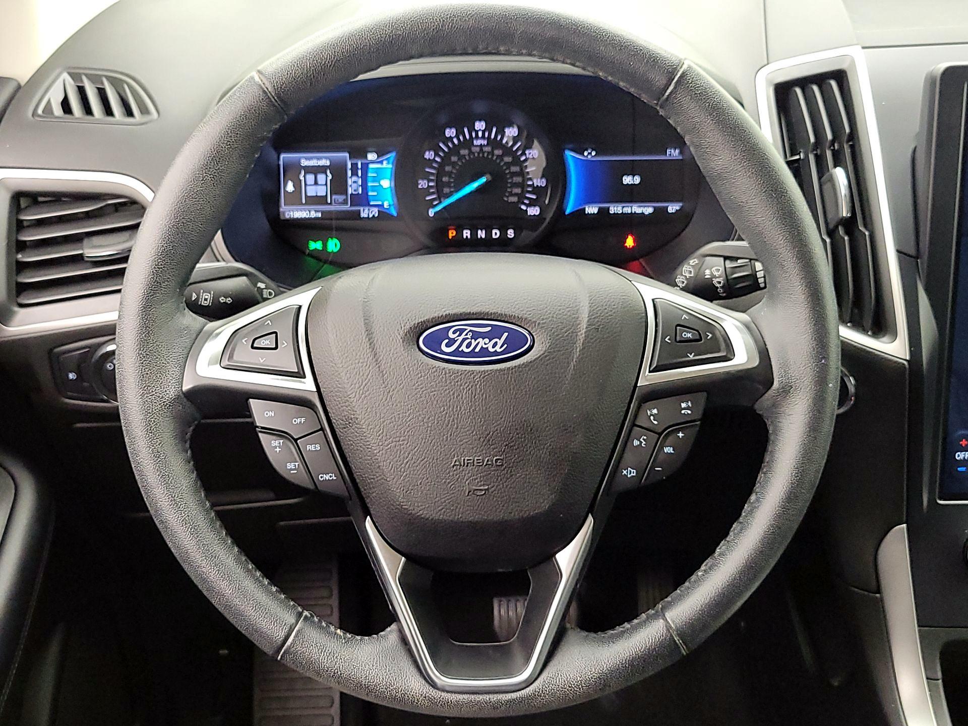 Thumbnail: 2022 Ford Edge - 10