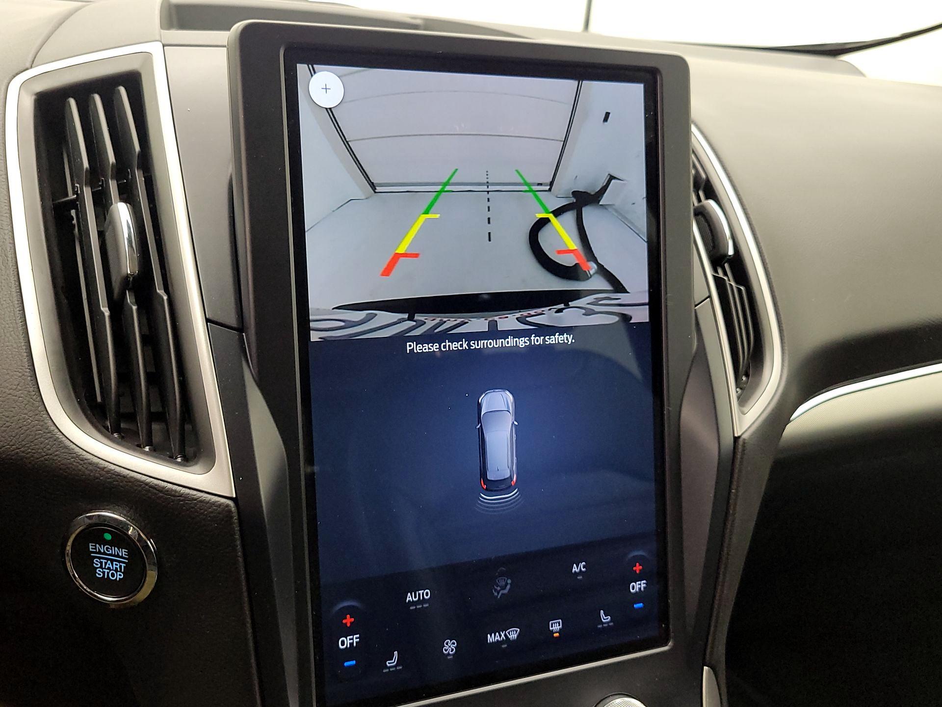 Thumbnail: 2022 Ford Edge - 14