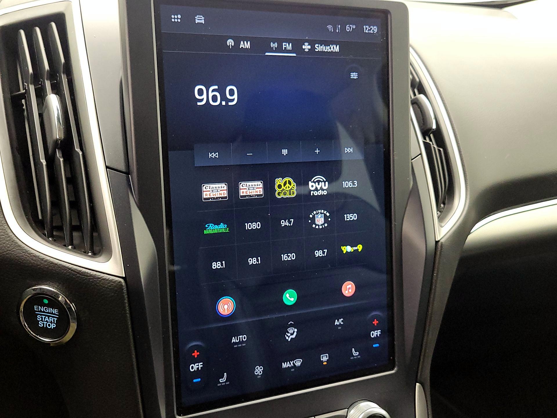 Thumbnail: 2022 Ford Edge - 15