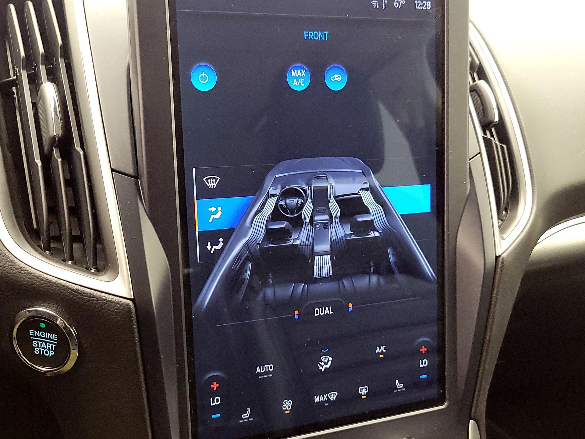 Thumbnail: 2022 Ford Edge - 16