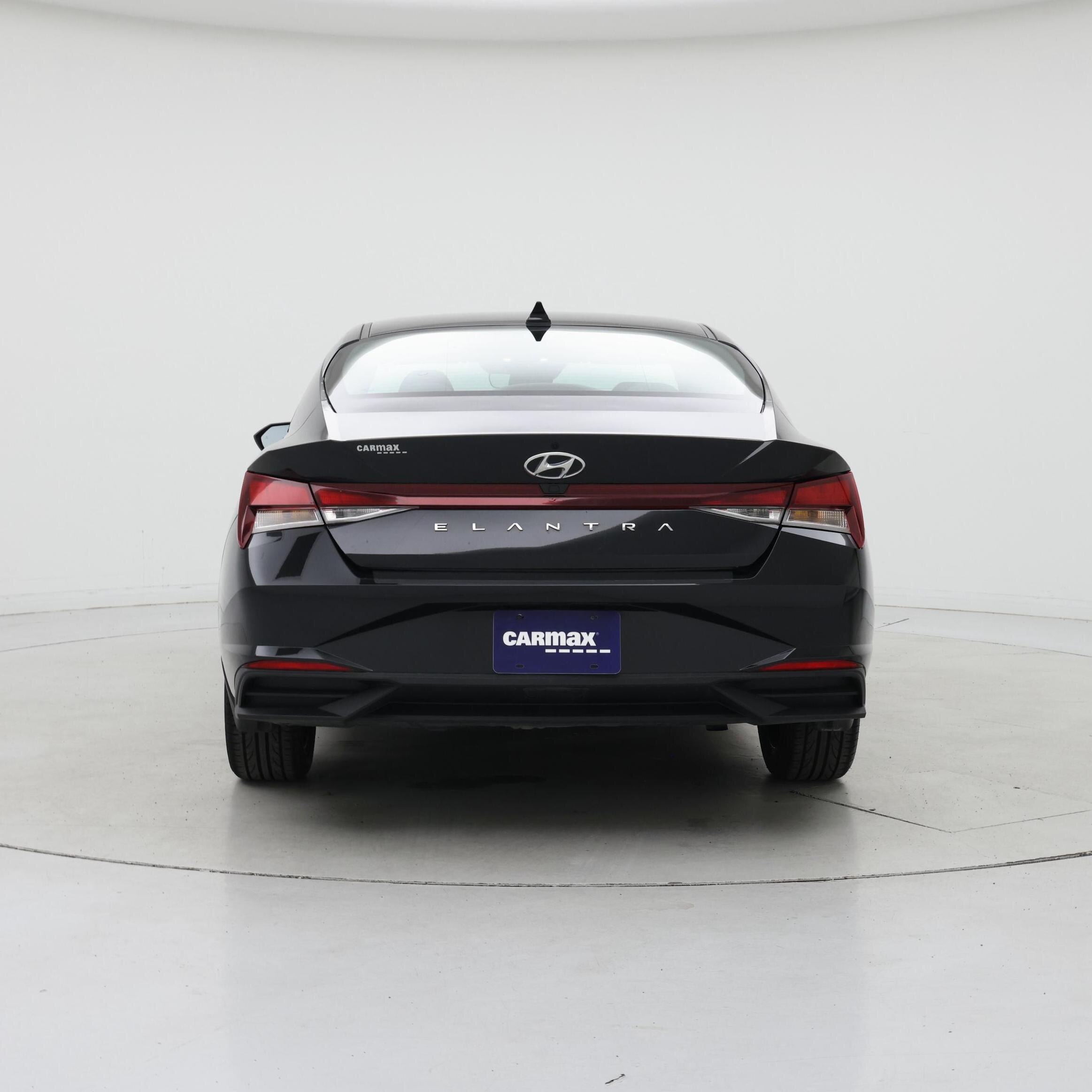 Thumbnail: 2023 Hyundai Elantra - 6