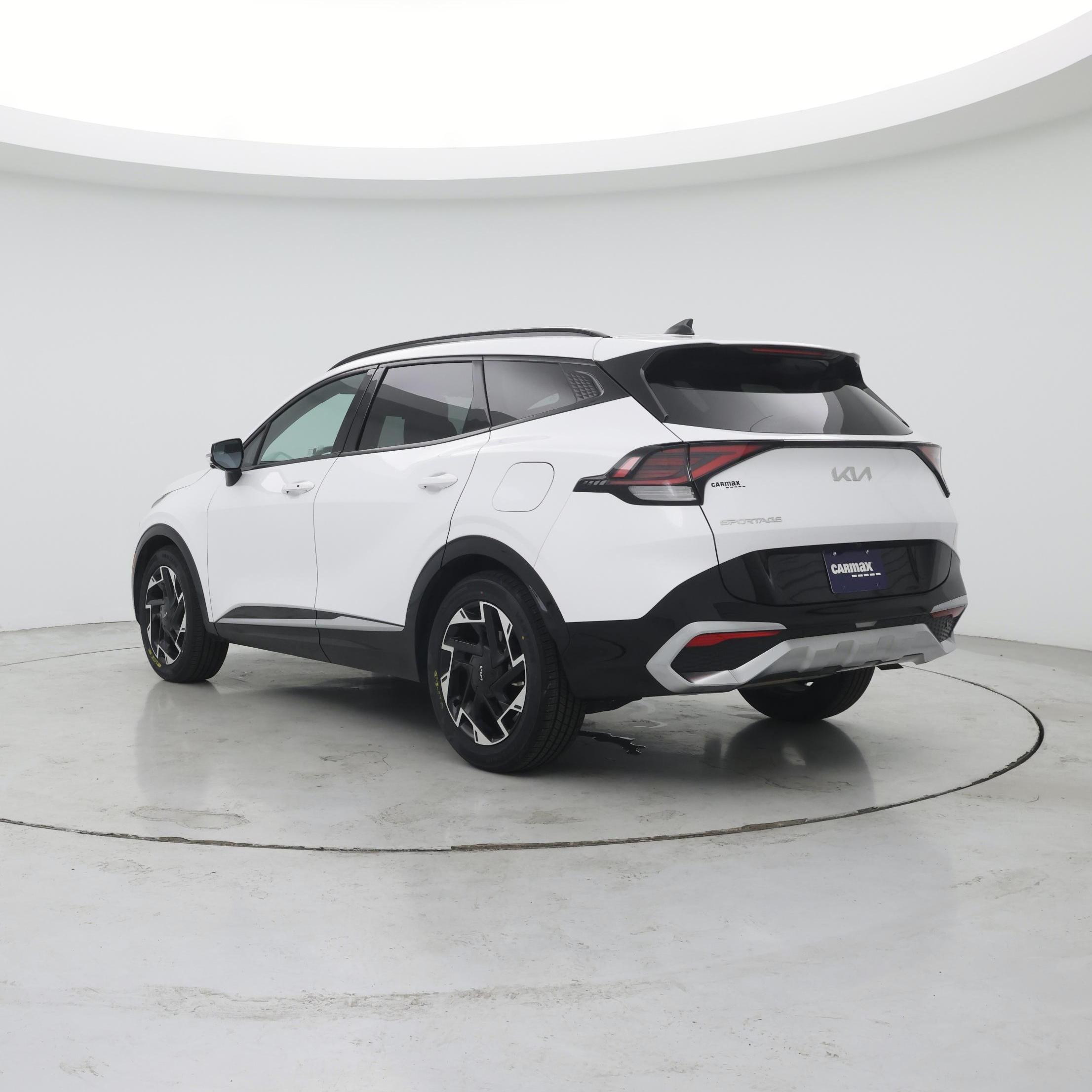 Thumbnail: 2023 Kia Sportage - 2