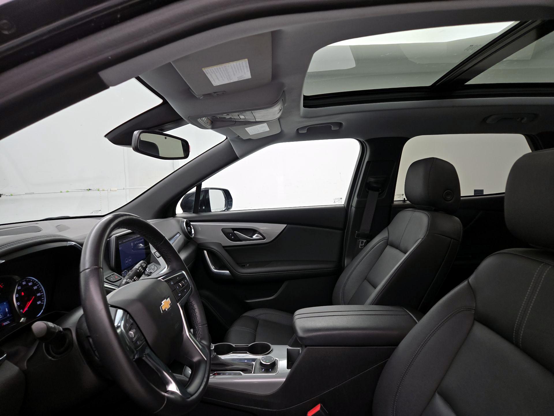 Thumbnail: 2022 Chevrolet Blazer - 19