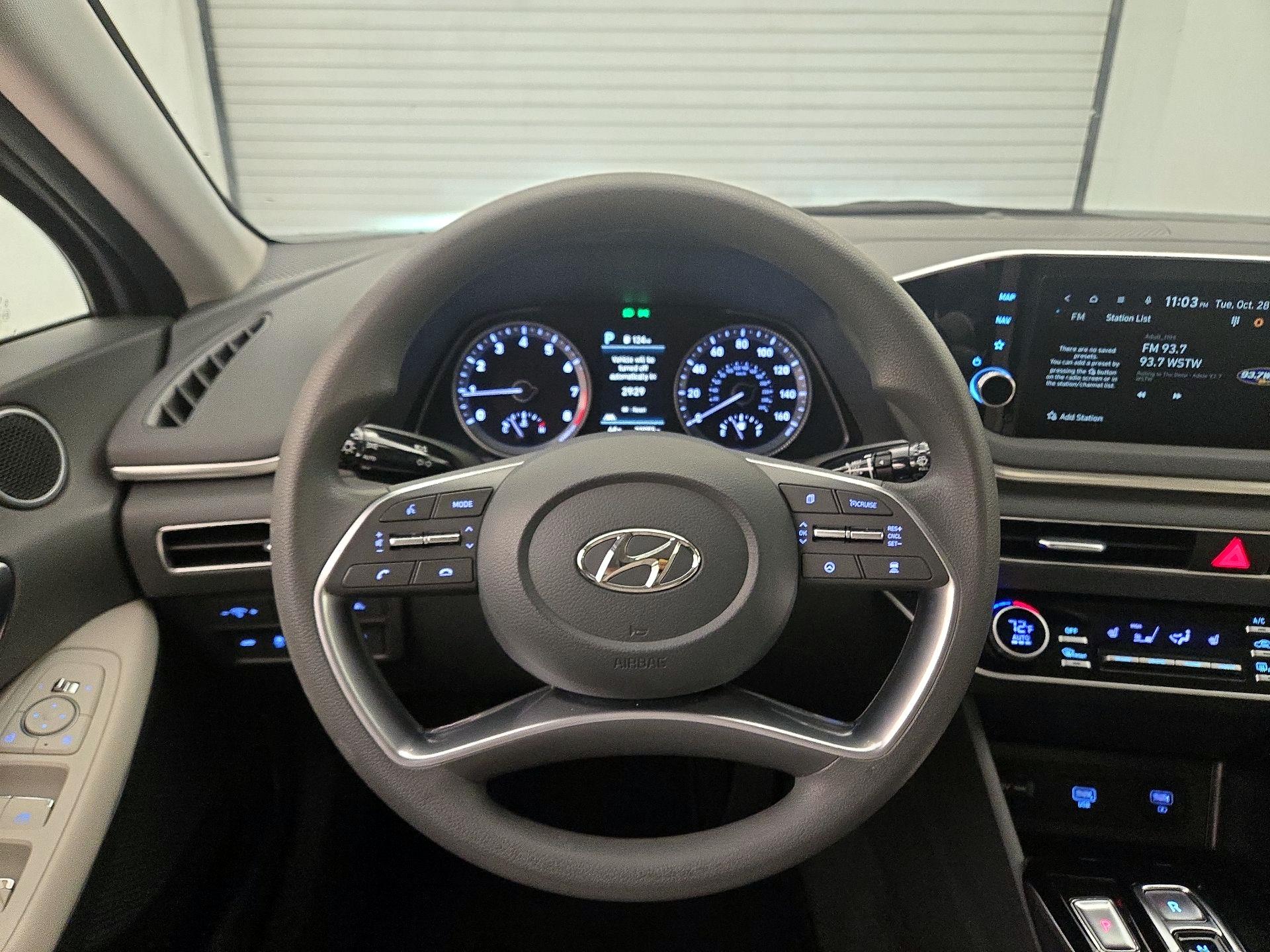 Thumbnail: 2023 Hyundai Sonata - 10