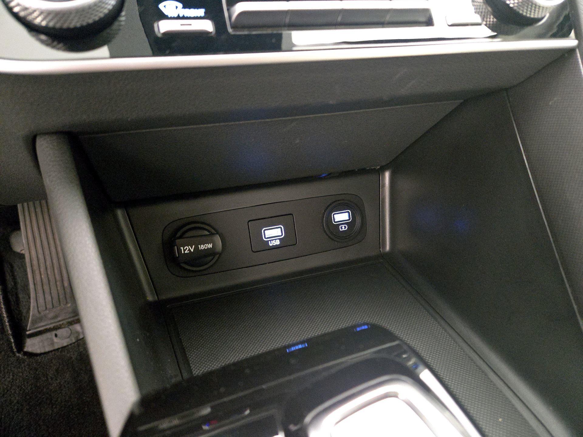 Thumbnail: 2023 Hyundai Sonata - 18