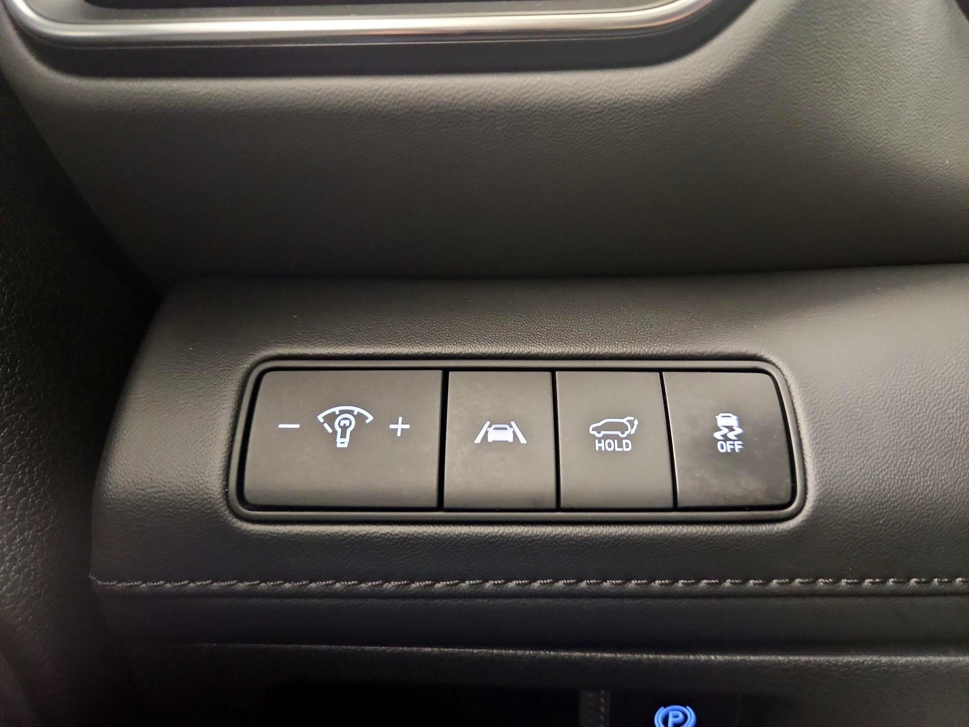 Thumbnail: 2022 Hyundai Santa Fe - 13