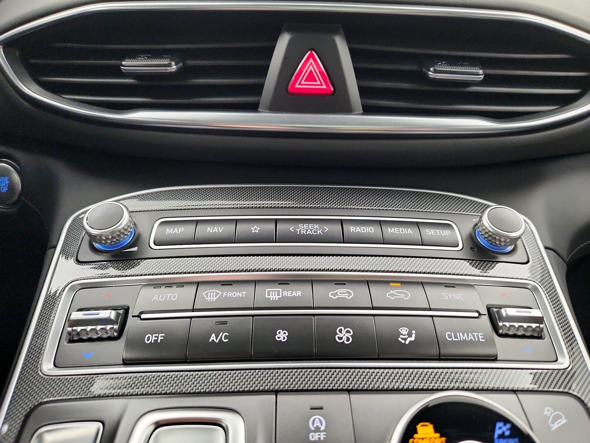 Thumbnail: 2022 Hyundai Santa Fe - 17