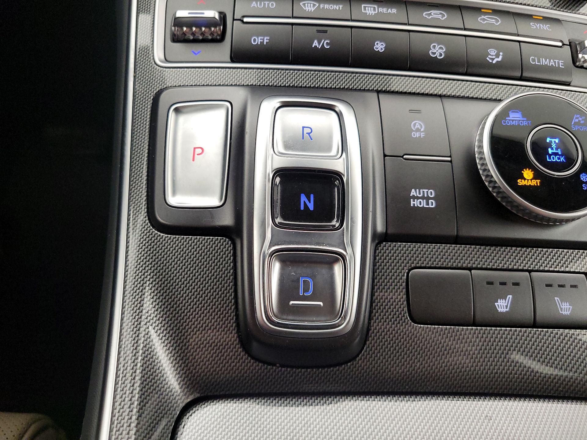 Thumbnail: 2023 Hyundai Santa Fe - 18