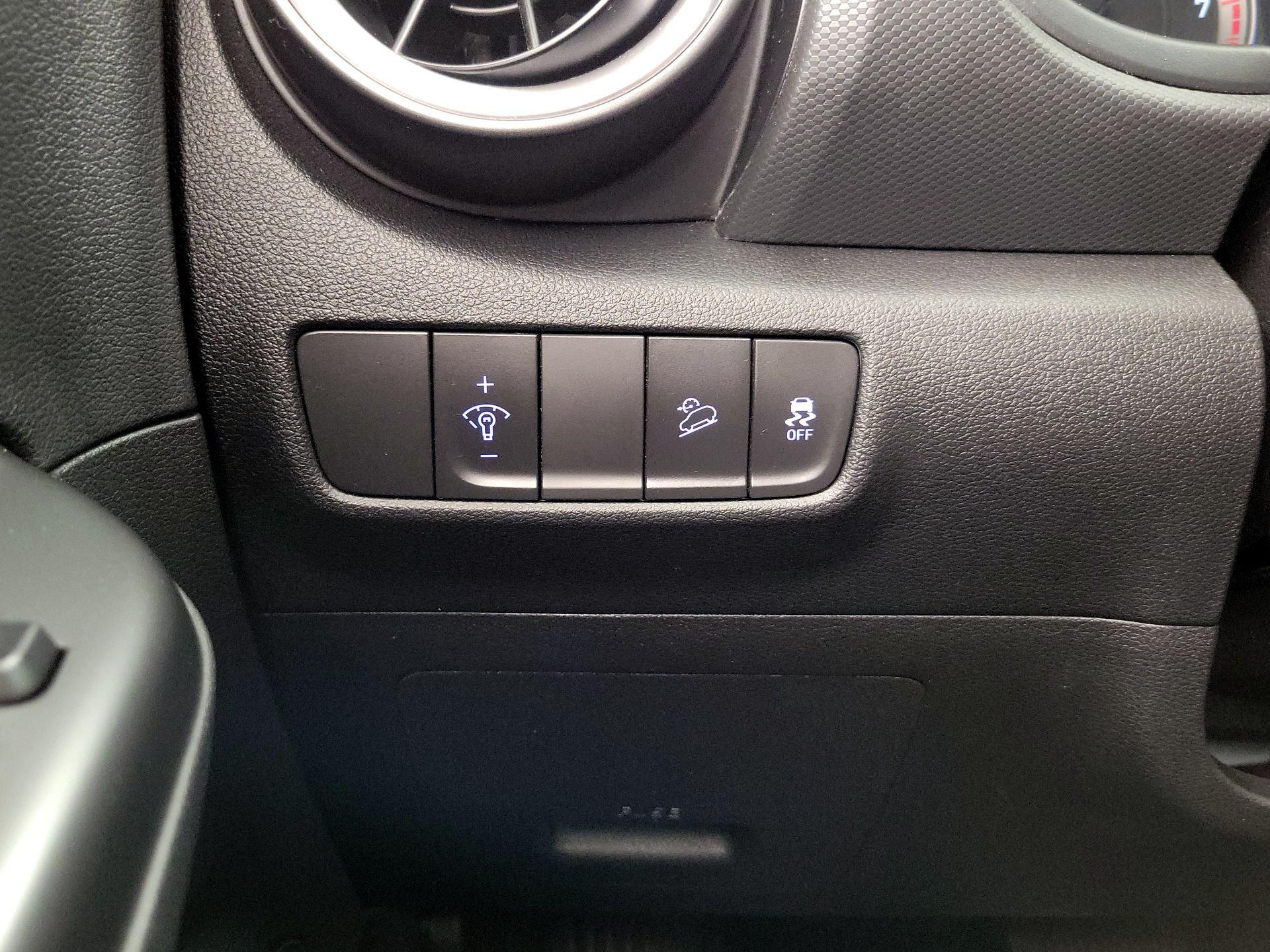 Thumbnail: 2023 Hyundai Kona - 13