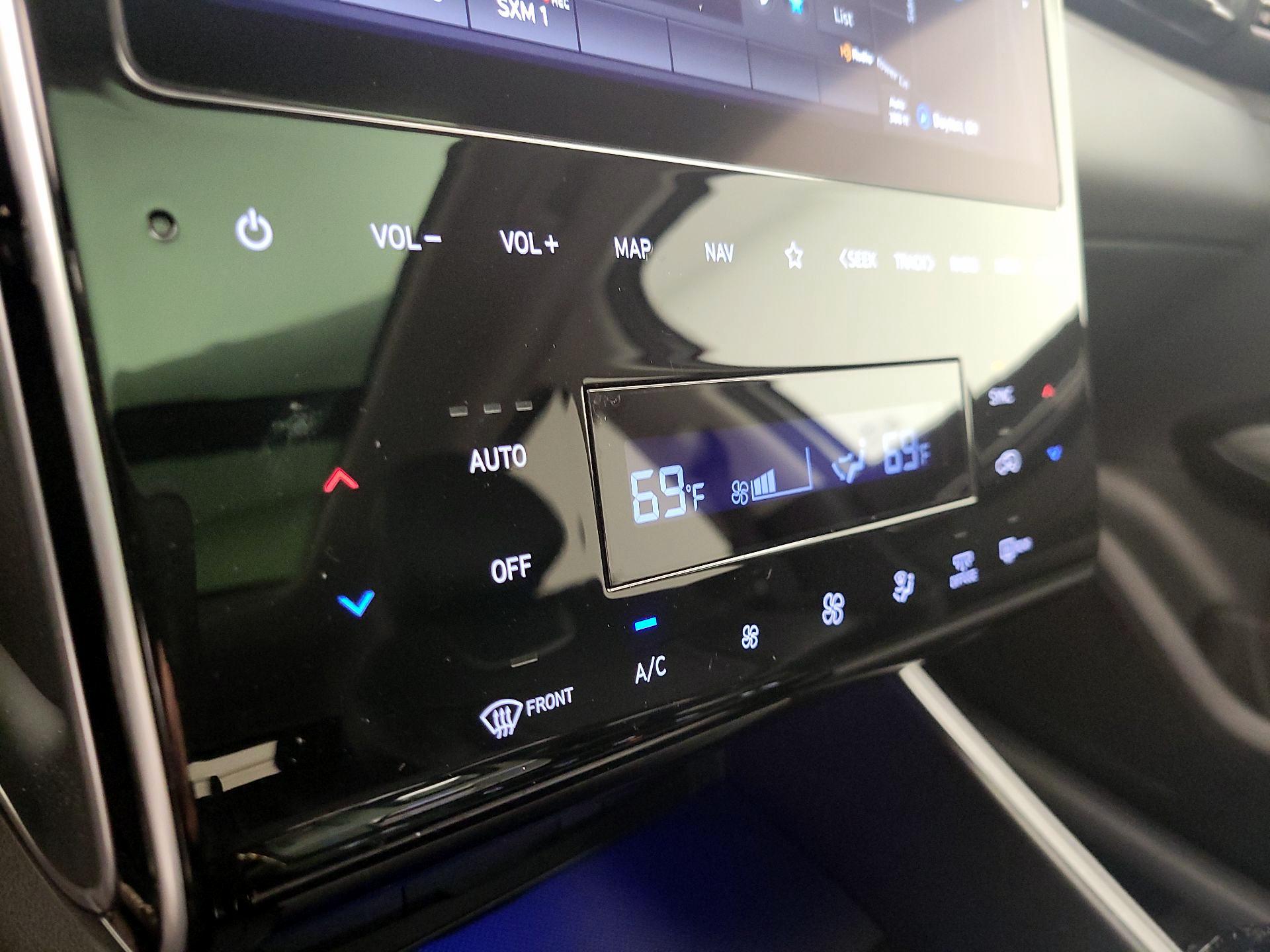 Thumbnail: 2022 Hyundai Tucson - 17