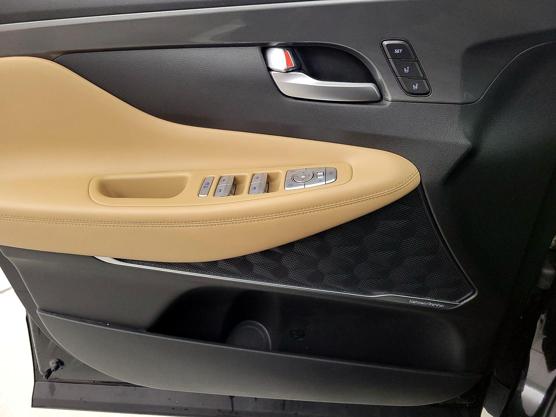 Thumbnail: 2023 Hyundai Santa Fe - 12