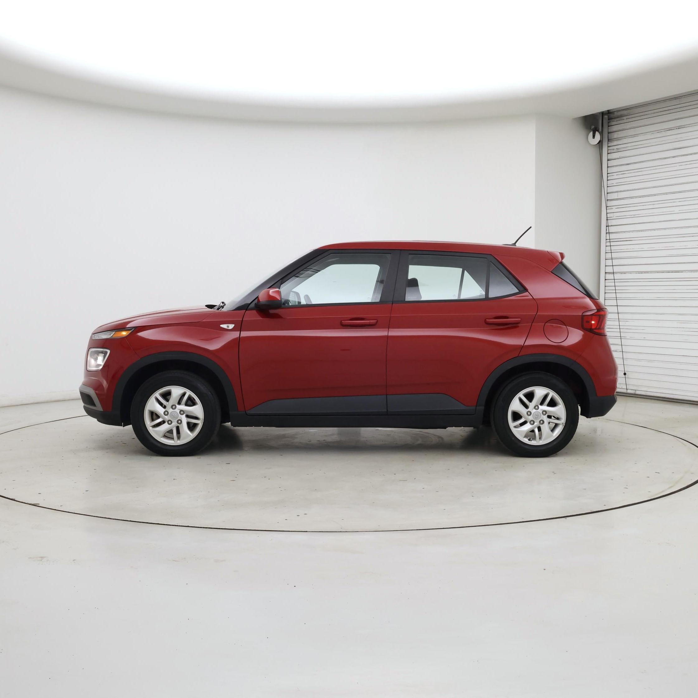 Thumbnail: 2023 Hyundai Venue - 3