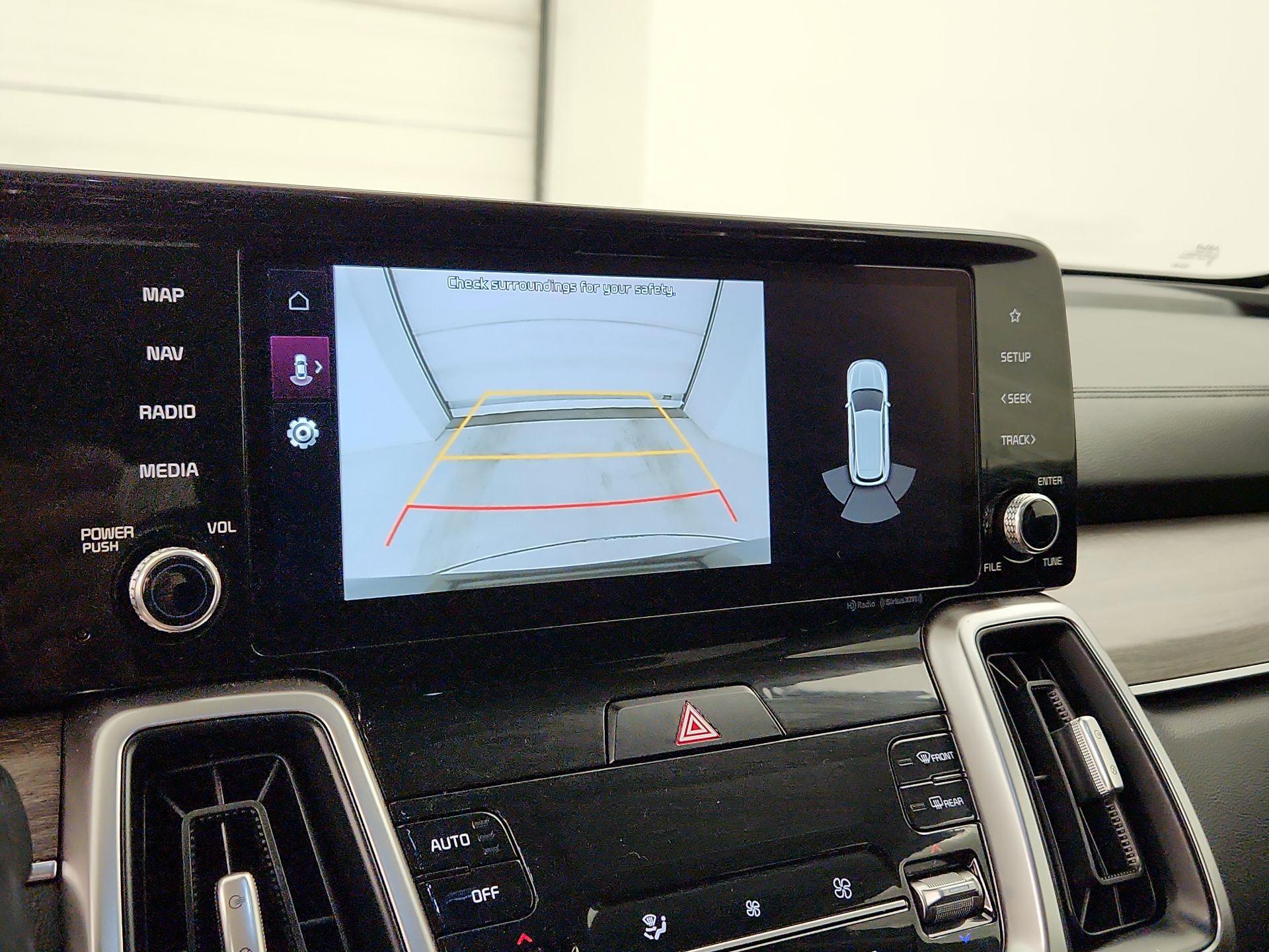 Thumbnail: 2022 Kia Sorento - 15