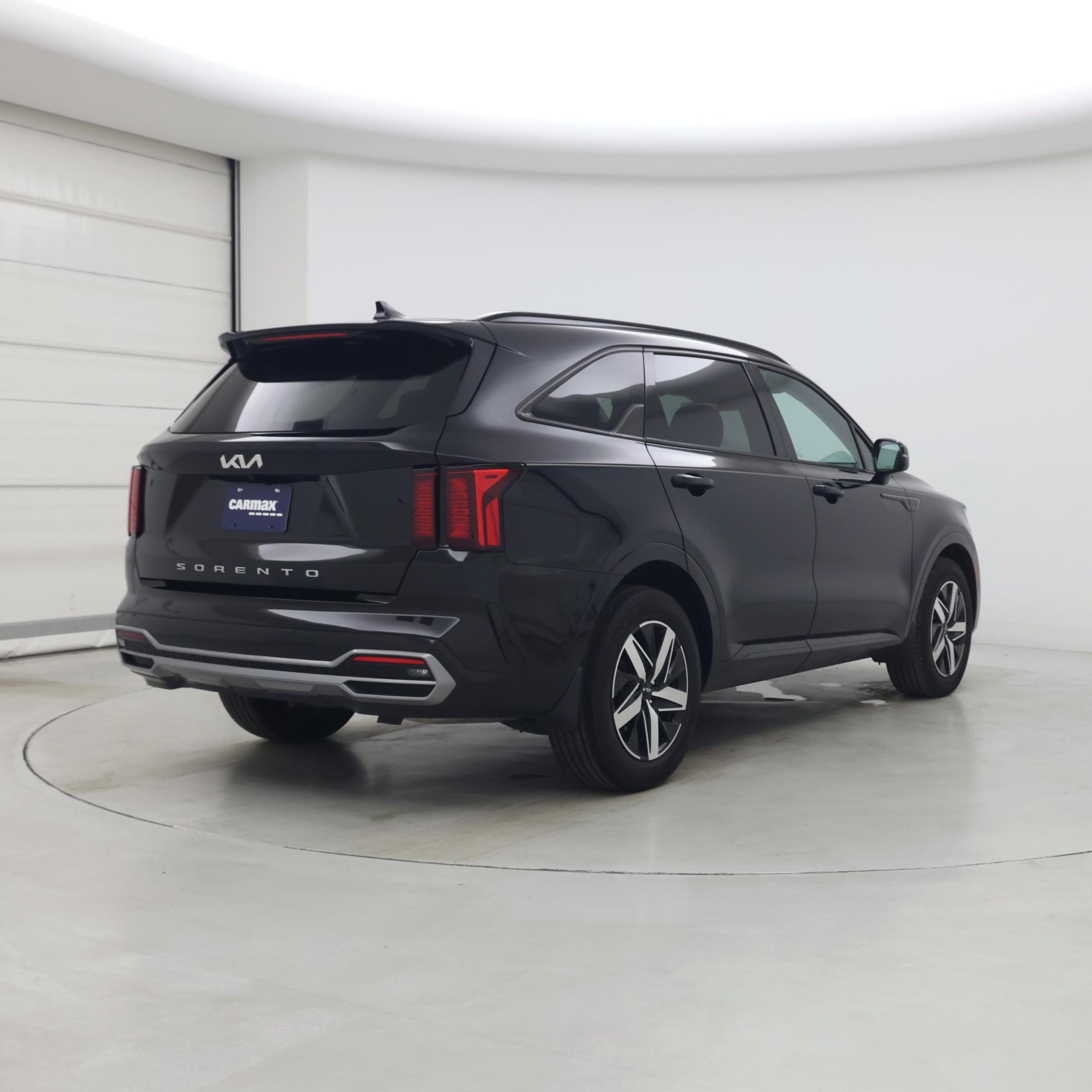 Thumbnail: 2022 Kia Sorento - 8