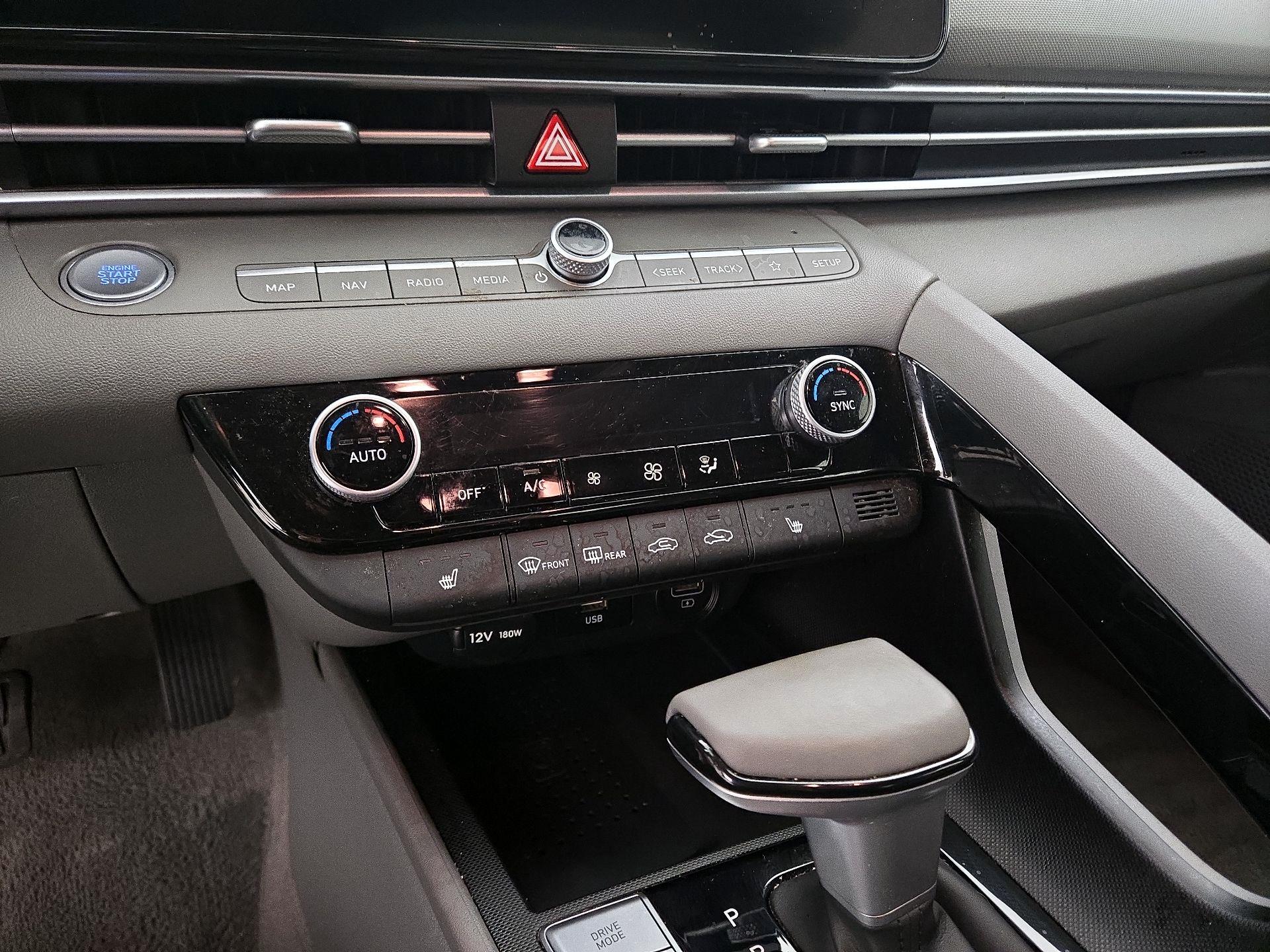 Thumbnail: 2023 Hyundai Elantra - 16