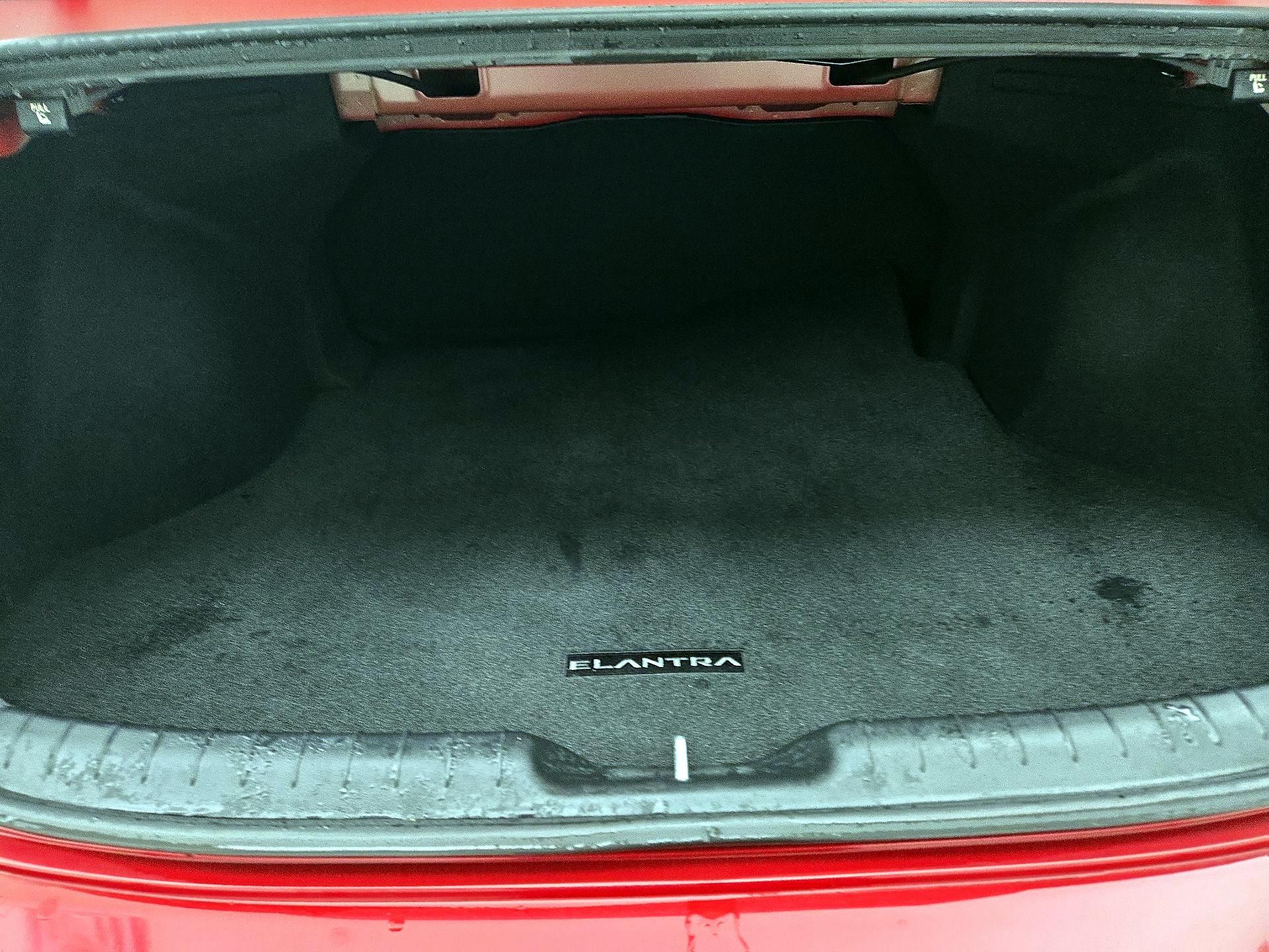 Thumbnail: 2023 Hyundai Elantra - 20