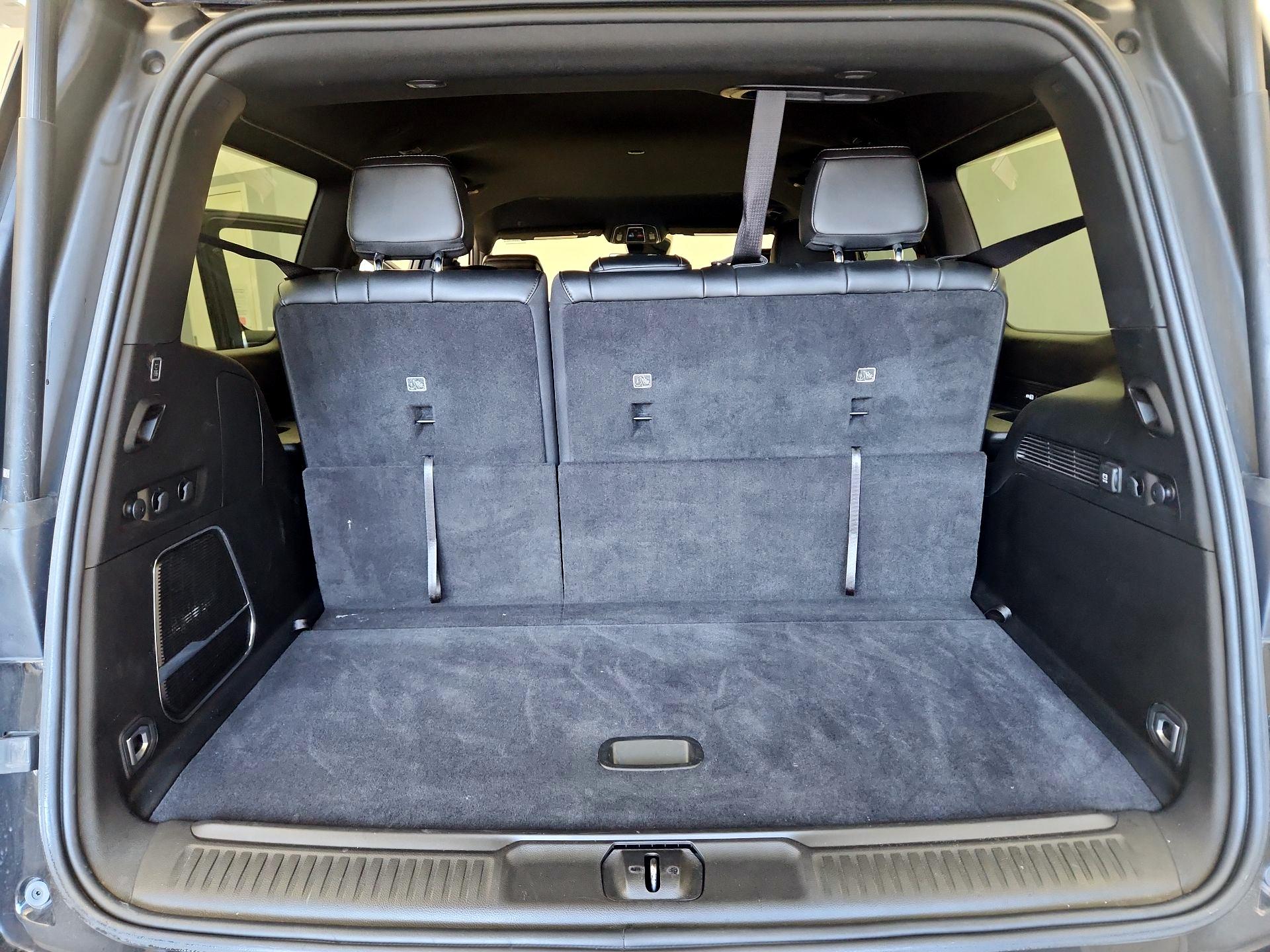 Thumbnail: 2024 Jeep Wagoneer - 20