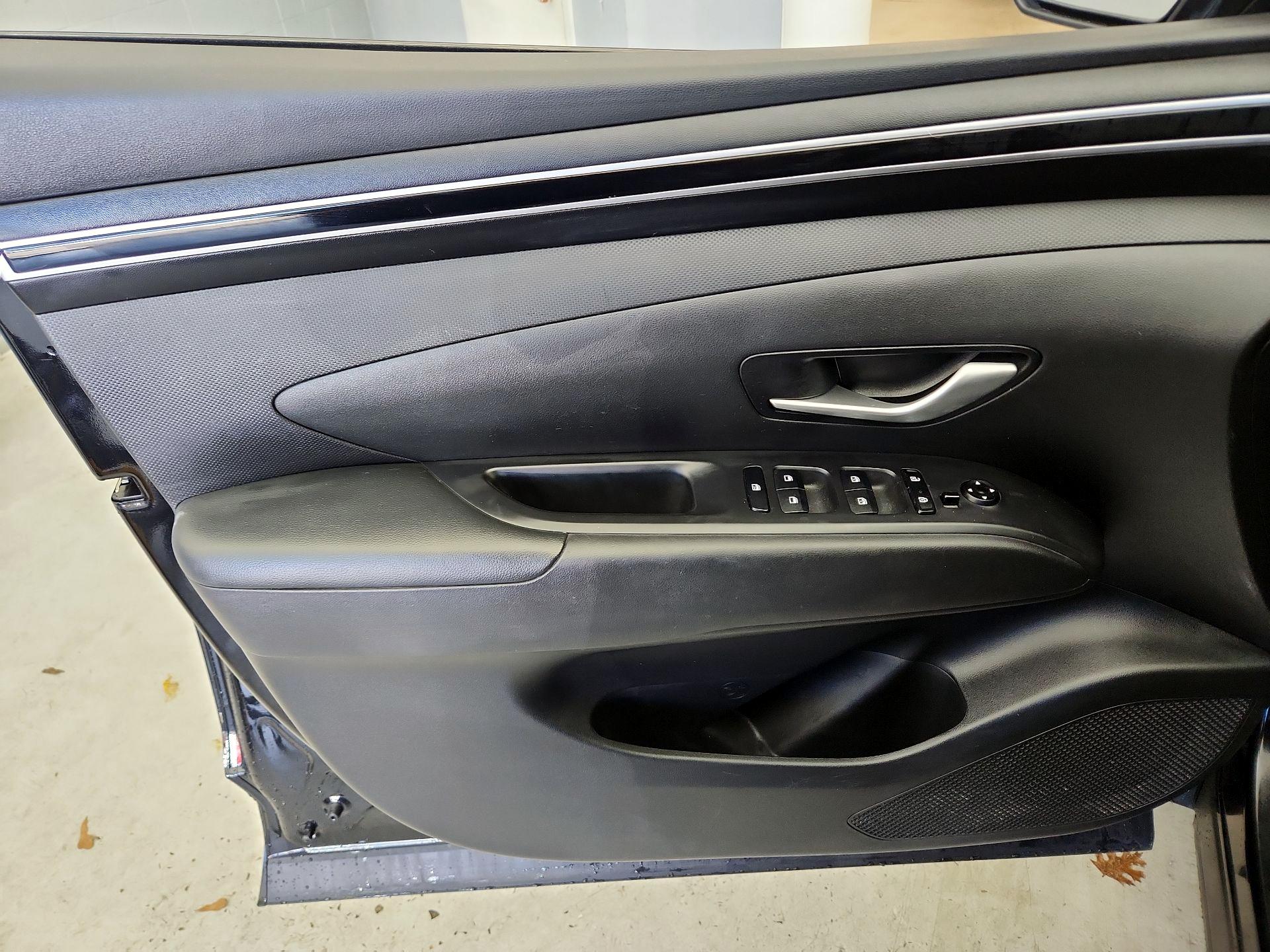 Thumbnail: 2023 Hyundai Tucson - 12