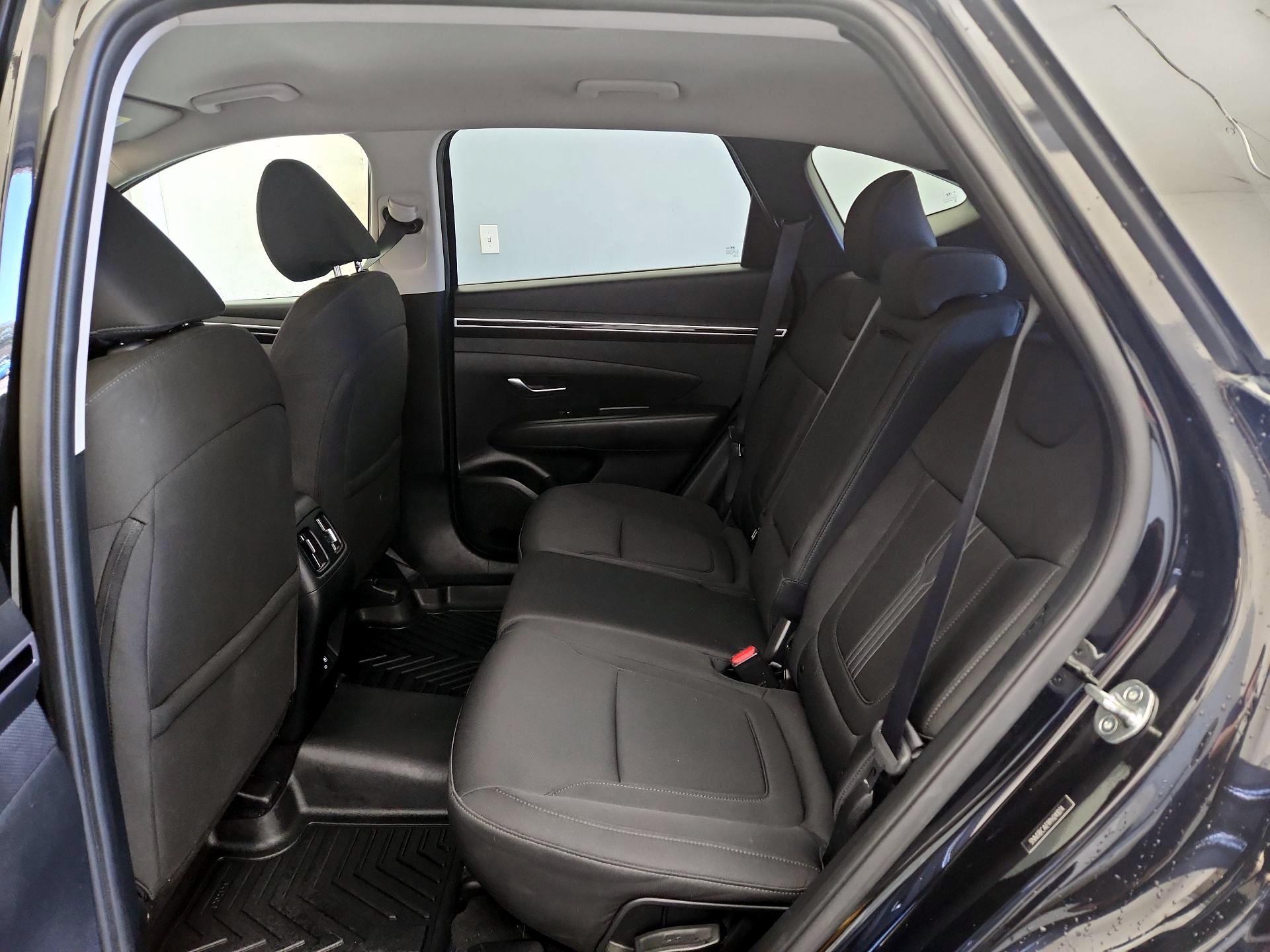 Thumbnail: 2023 Hyundai Tucson - 19