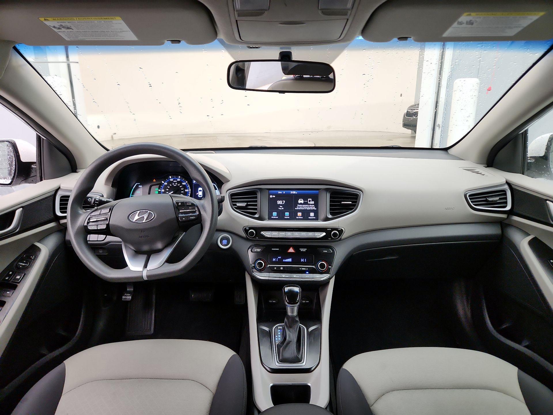 Thumbnail: 2019 Hyundai Ioniq - 9