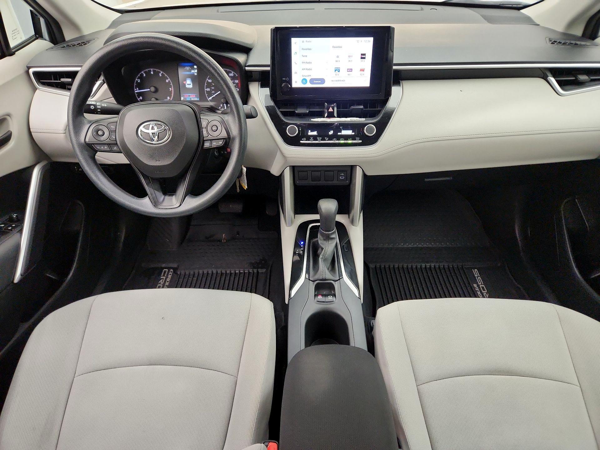 Thumbnail: 2023 Toyota Corolla Cross - 9