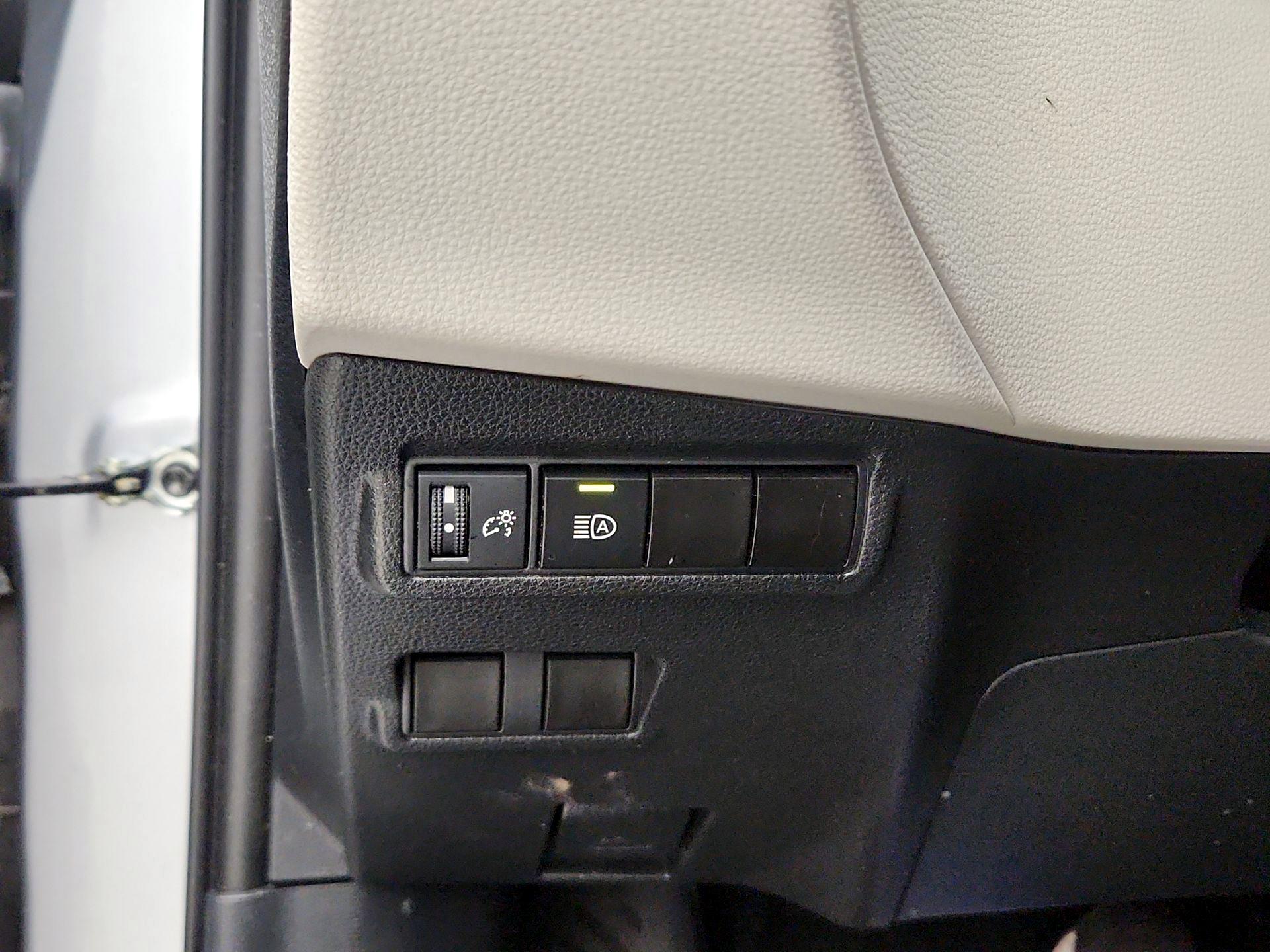 Thumbnail: 2023 Toyota Corolla Cross - 13