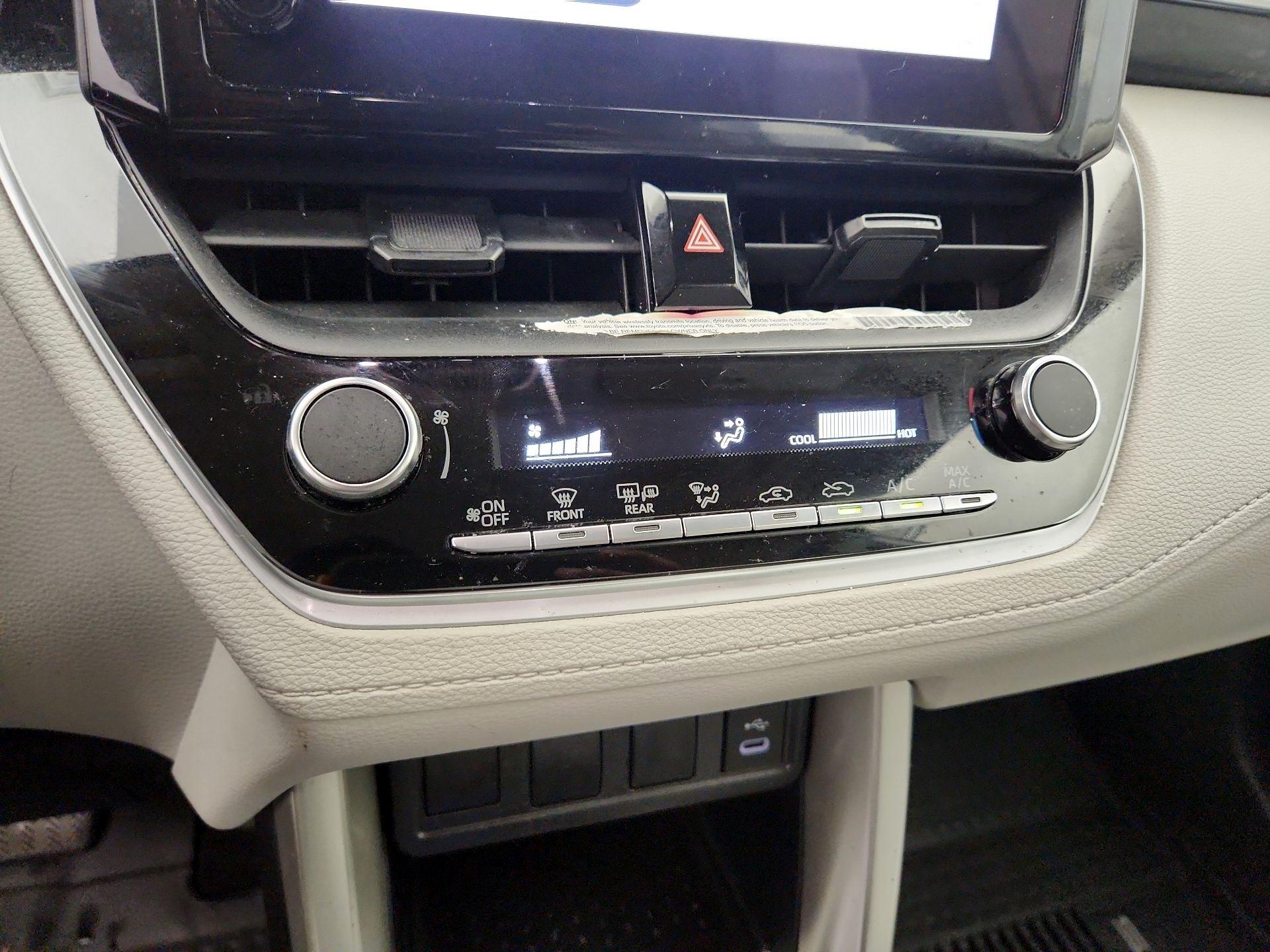 Thumbnail: 2023 Toyota Corolla Cross - 16