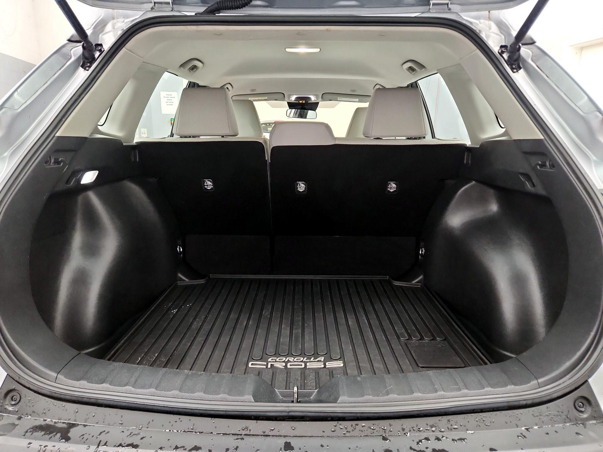 Thumbnail: 2023 Toyota Corolla Cross - 20