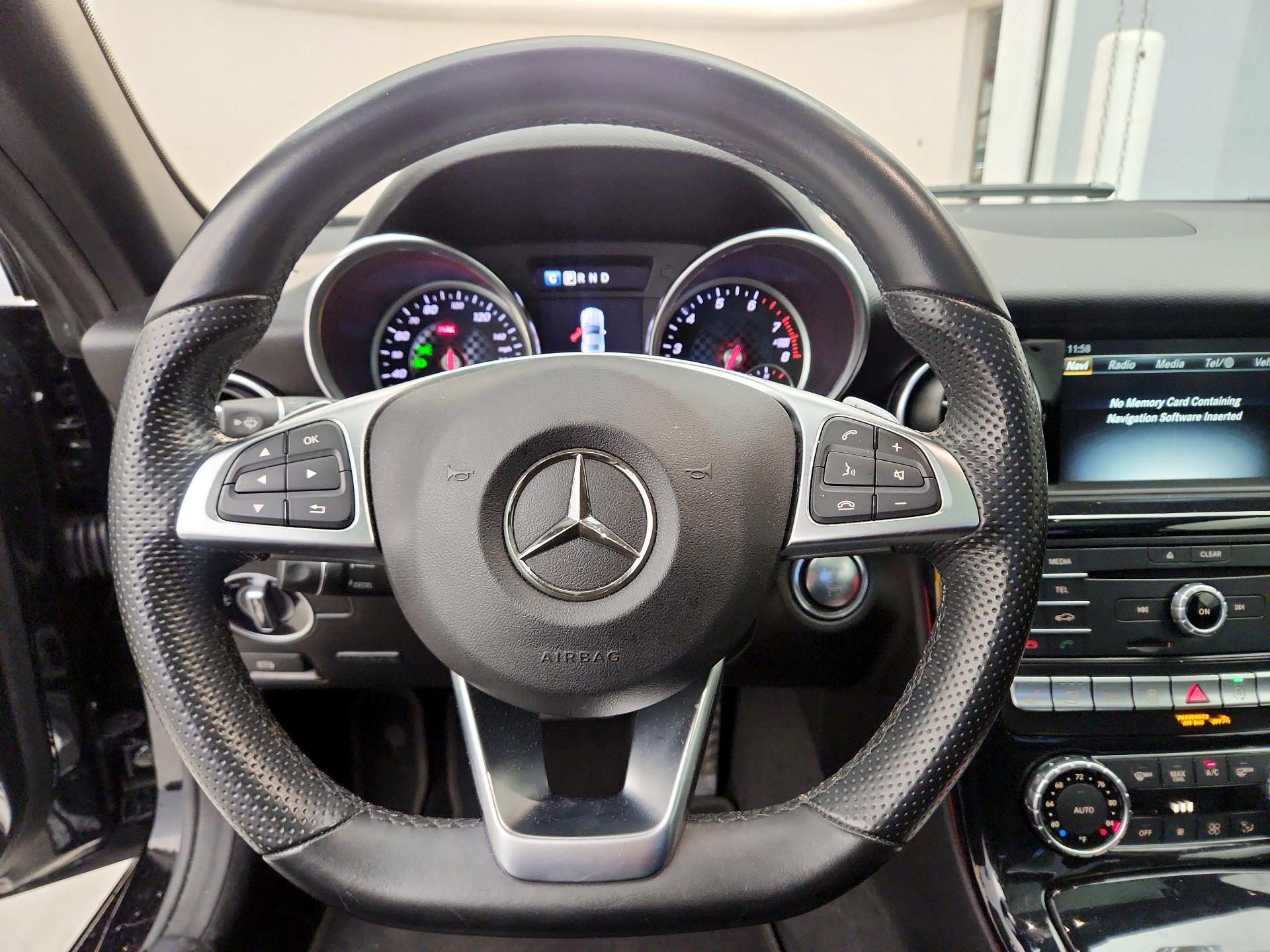 Thumbnail: 2020 Mercedes-Benz SLC - 10