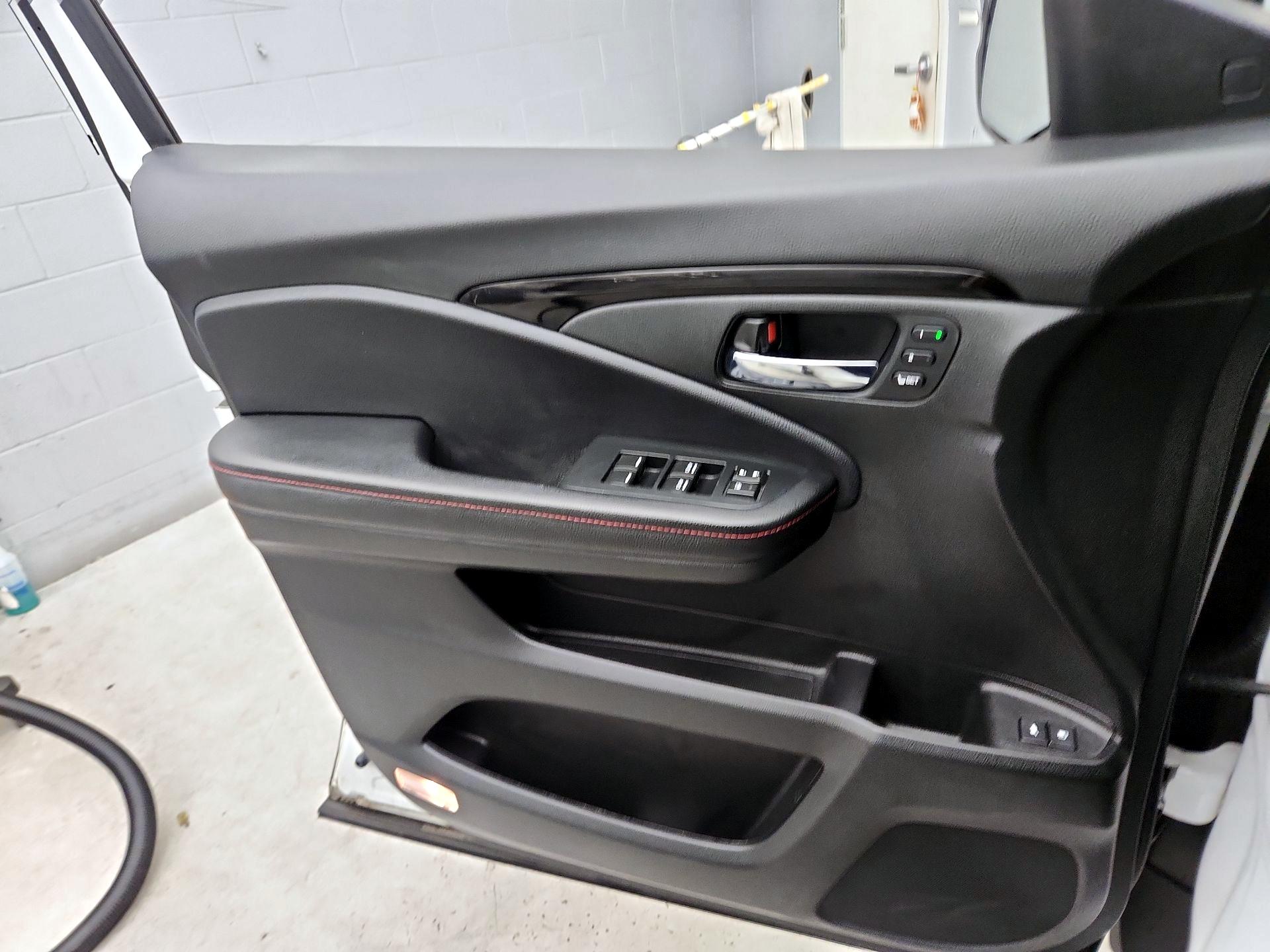 Thumbnail: 2022 Honda Pilot - 12