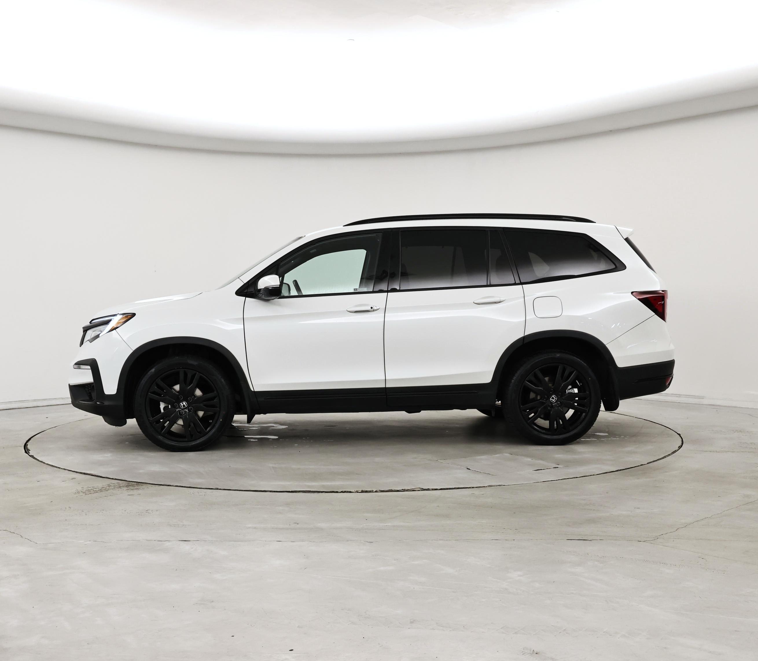 Thumbnail: 2022 Honda Pilot - 3