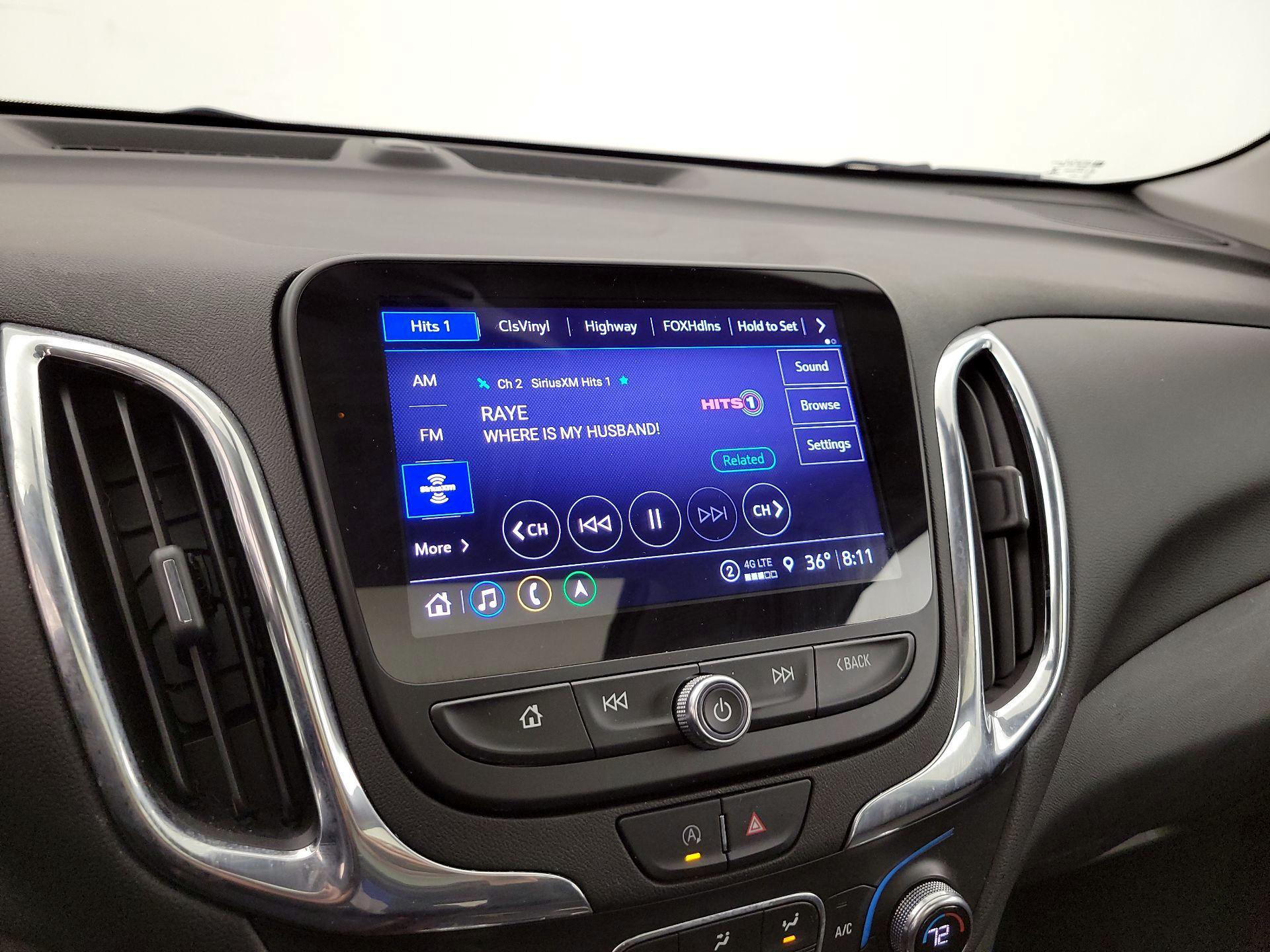 Thumbnail: 2022 Chevrolet Equinox - 16