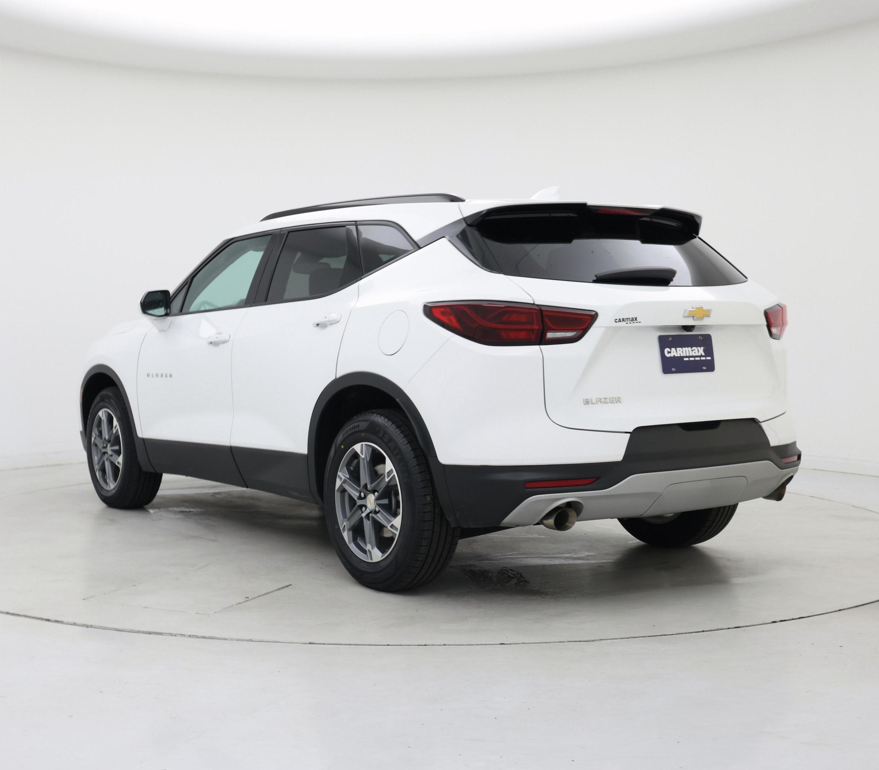 Thumbnail: 2023 Chevrolet Blazer - 2