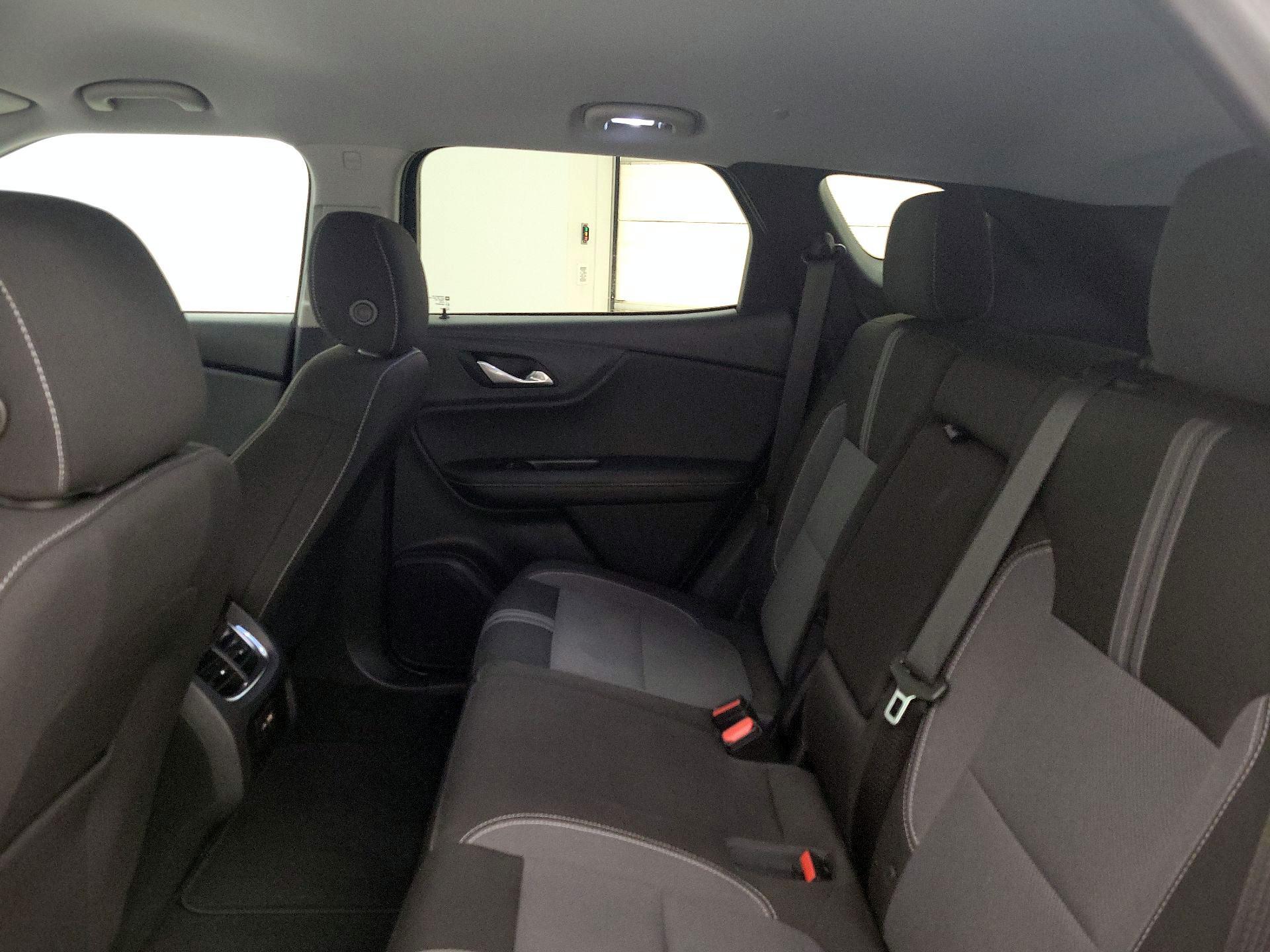 Thumbnail: 2023 Chevrolet Blazer - 19