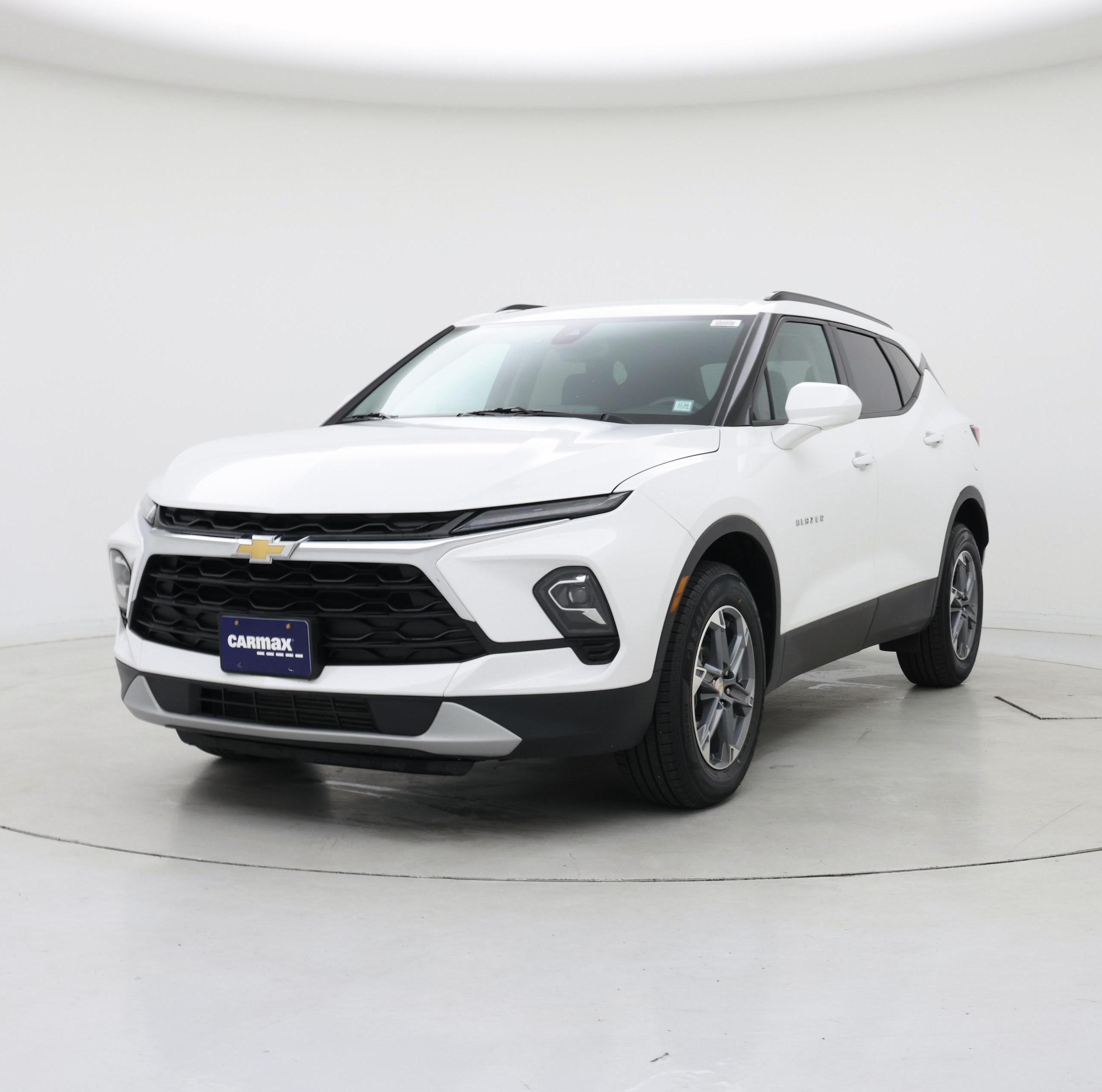 Thumbnail: 2023 Chevrolet Blazer - 4