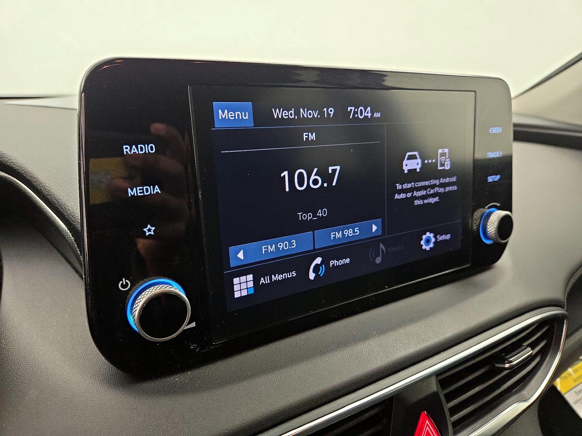 Thumbnail: 2023 Hyundai Santa Fe - 15