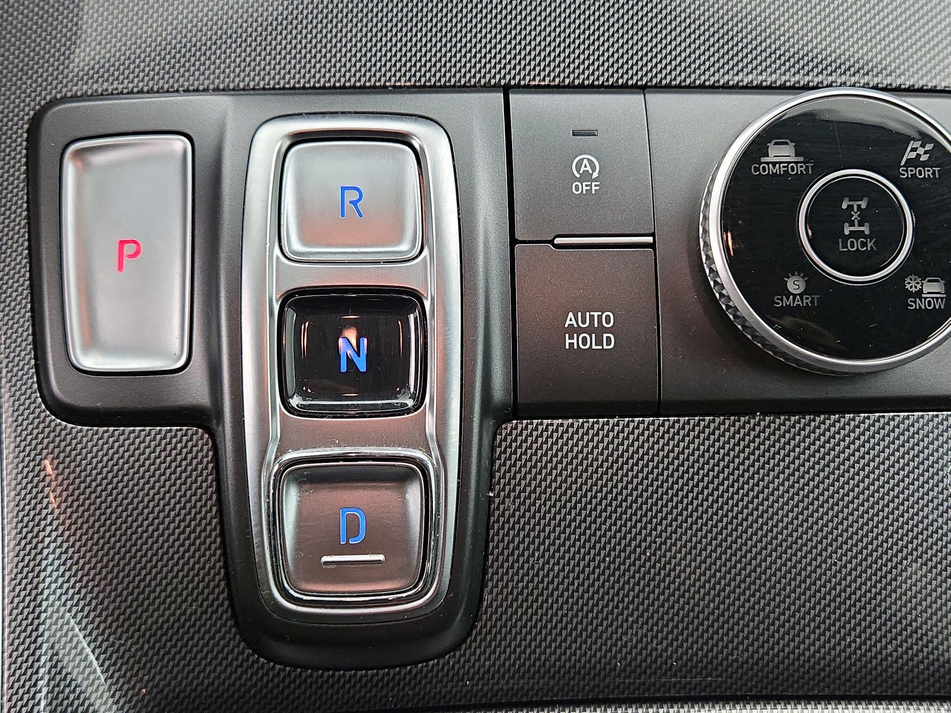 Thumbnail: 2023 Hyundai Santa Fe - 17