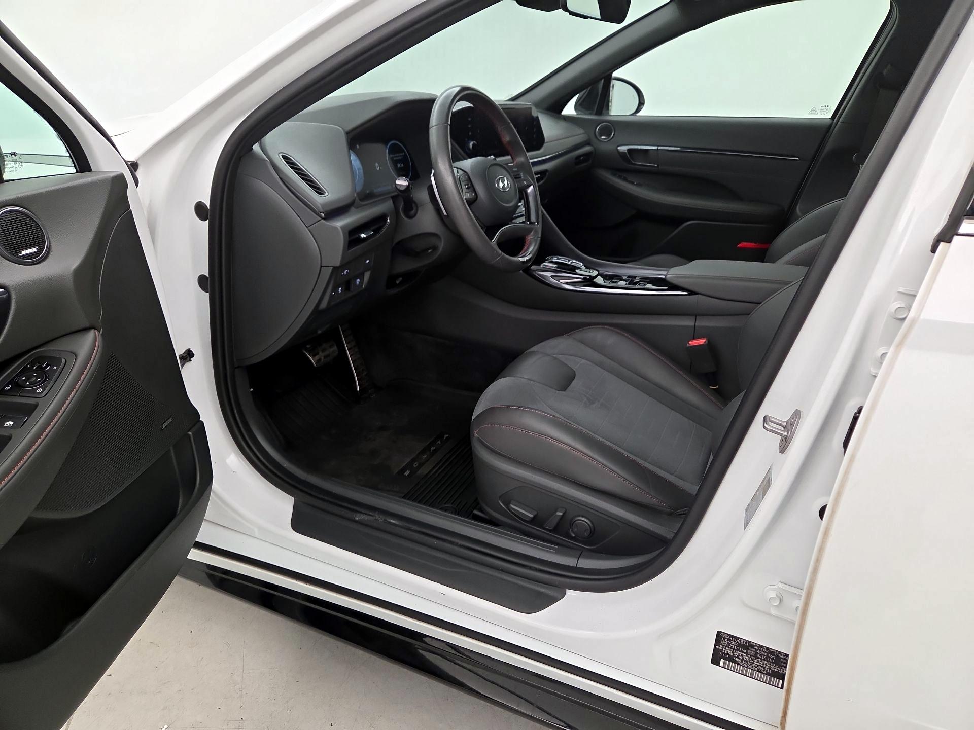 Thumbnail: 2023 Hyundai Sonata - 11