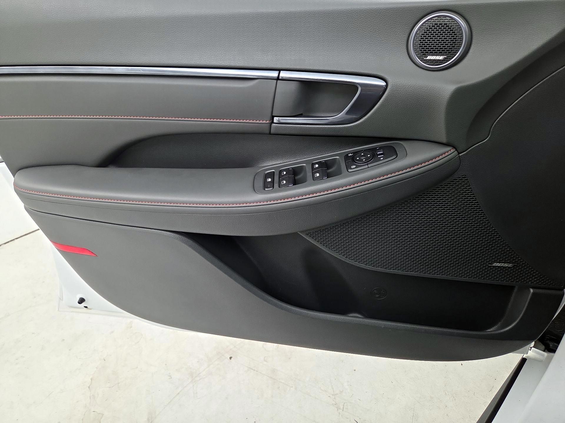 Thumbnail: 2023 Hyundai Sonata - 12