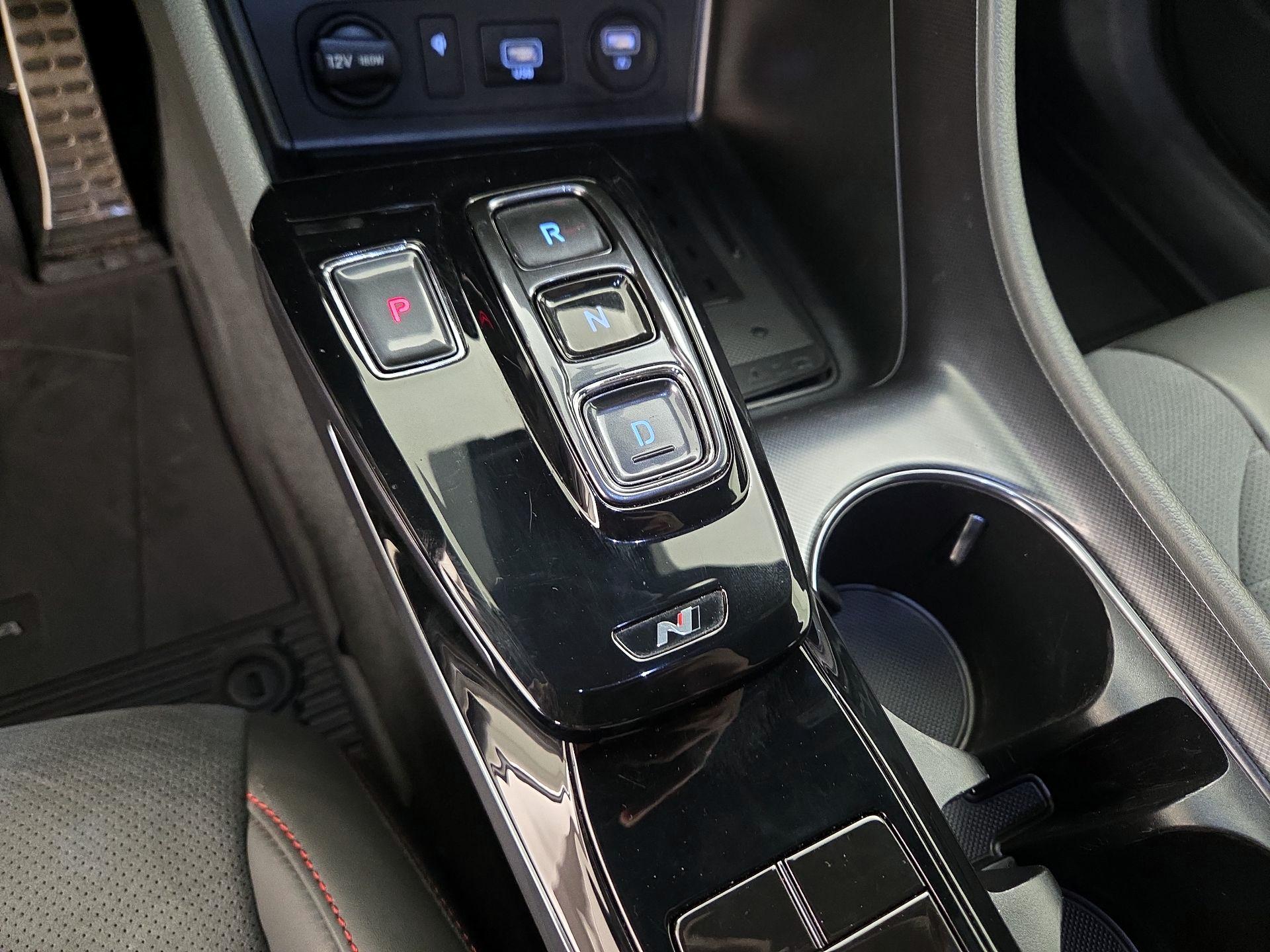 Thumbnail: 2023 Hyundai Sonata - 18