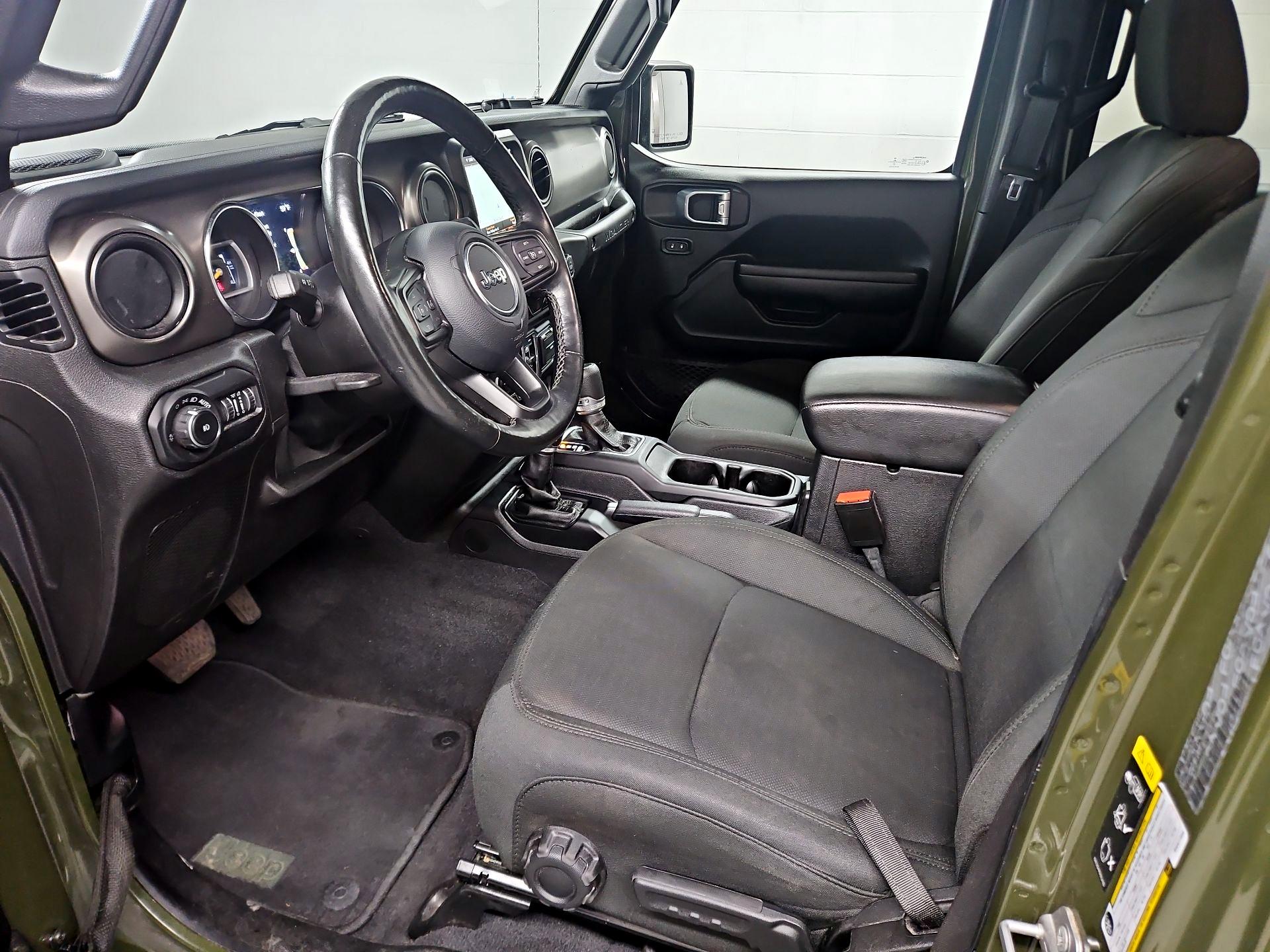 Thumbnail: 2021 Jeep Wrangler - 11