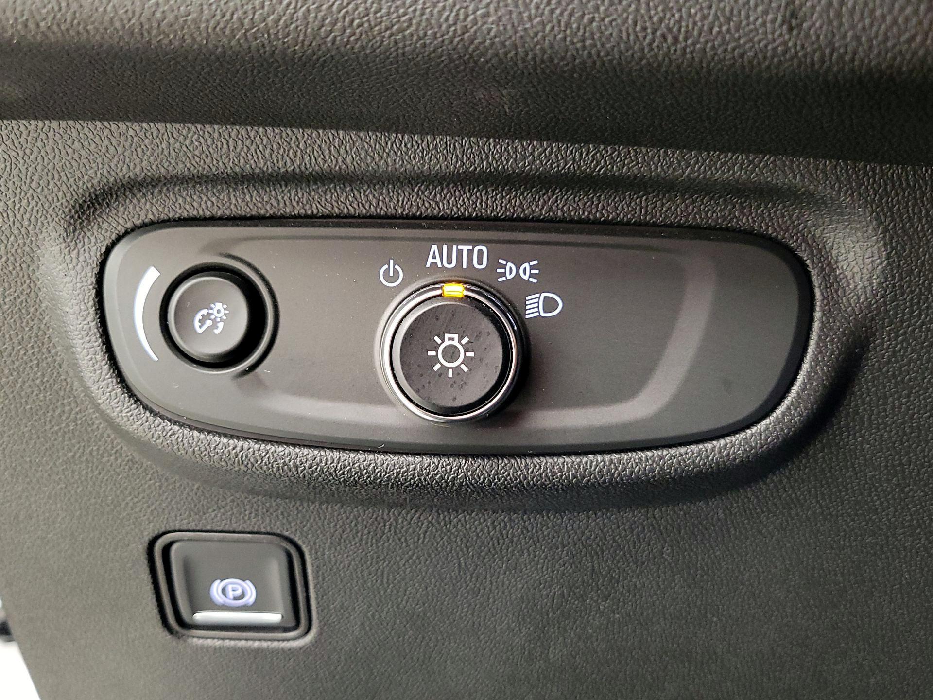 Thumbnail: 2022 GMC Terrain - 13