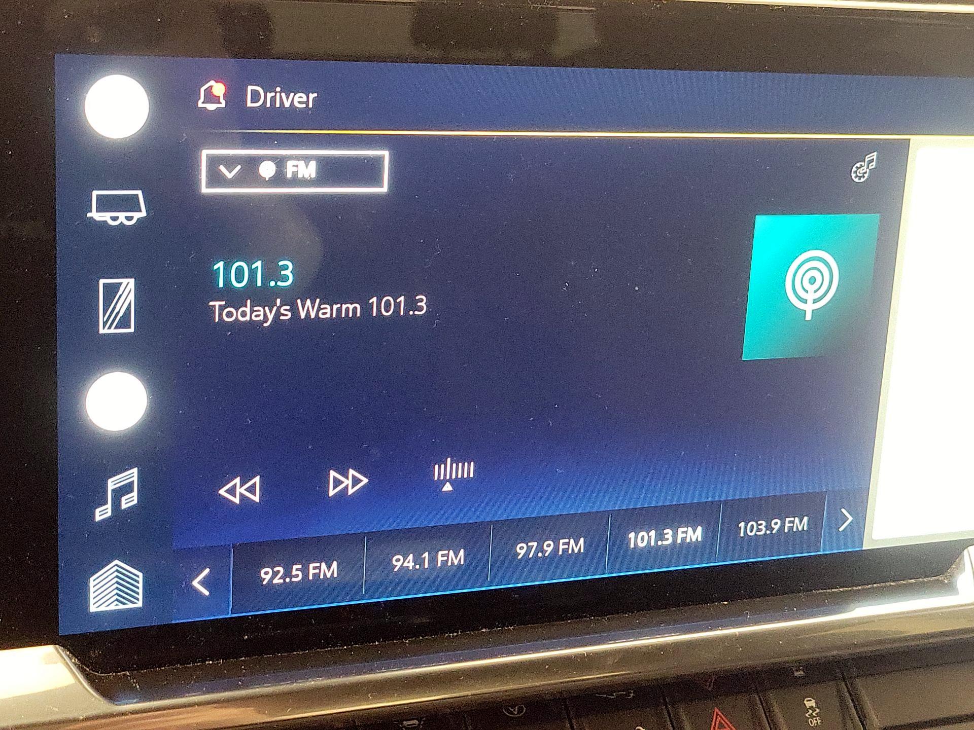 Thumbnail: 2022 Chevrolet Silverado 1500 - 15