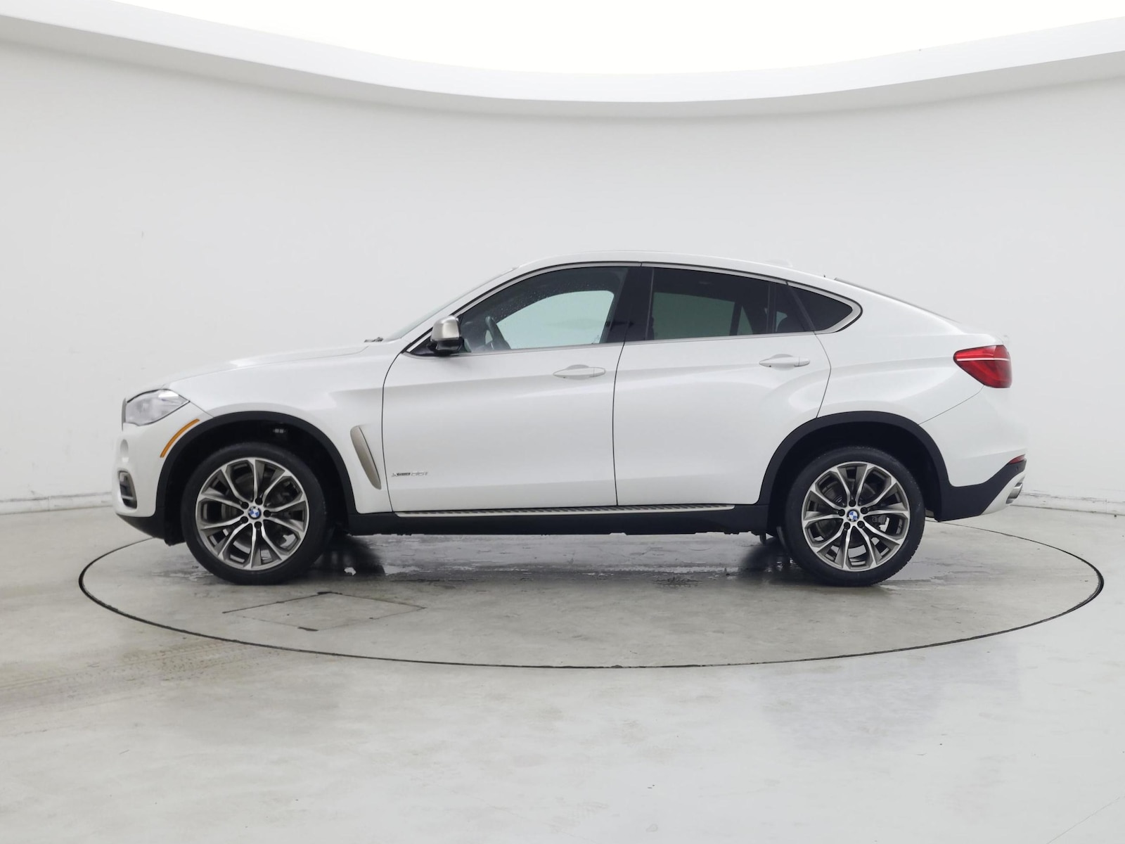 2017 BMW X6 xDrive35i - Photo 4