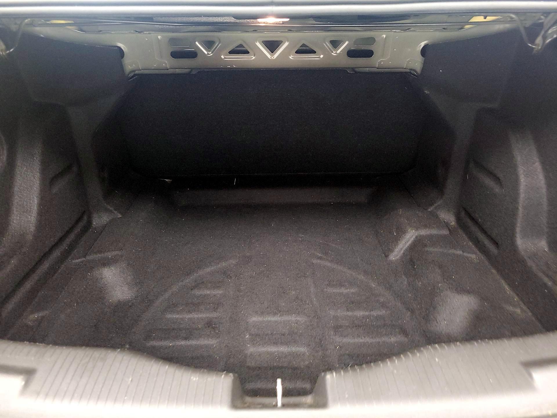 Thumbnail: 2016 Chevrolet Cruze - 20