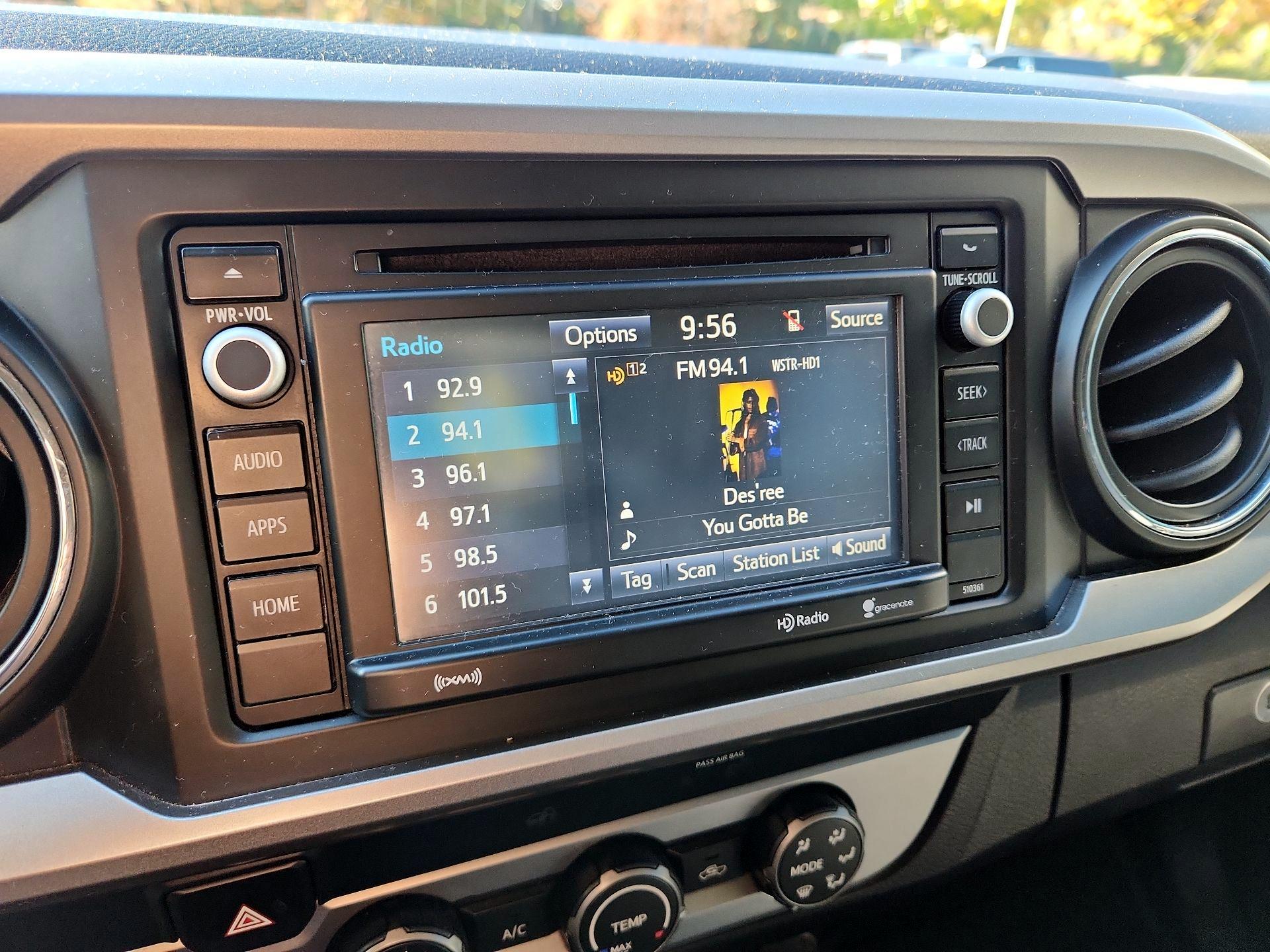 Thumbnail: 2019 Toyota Tacoma - 15